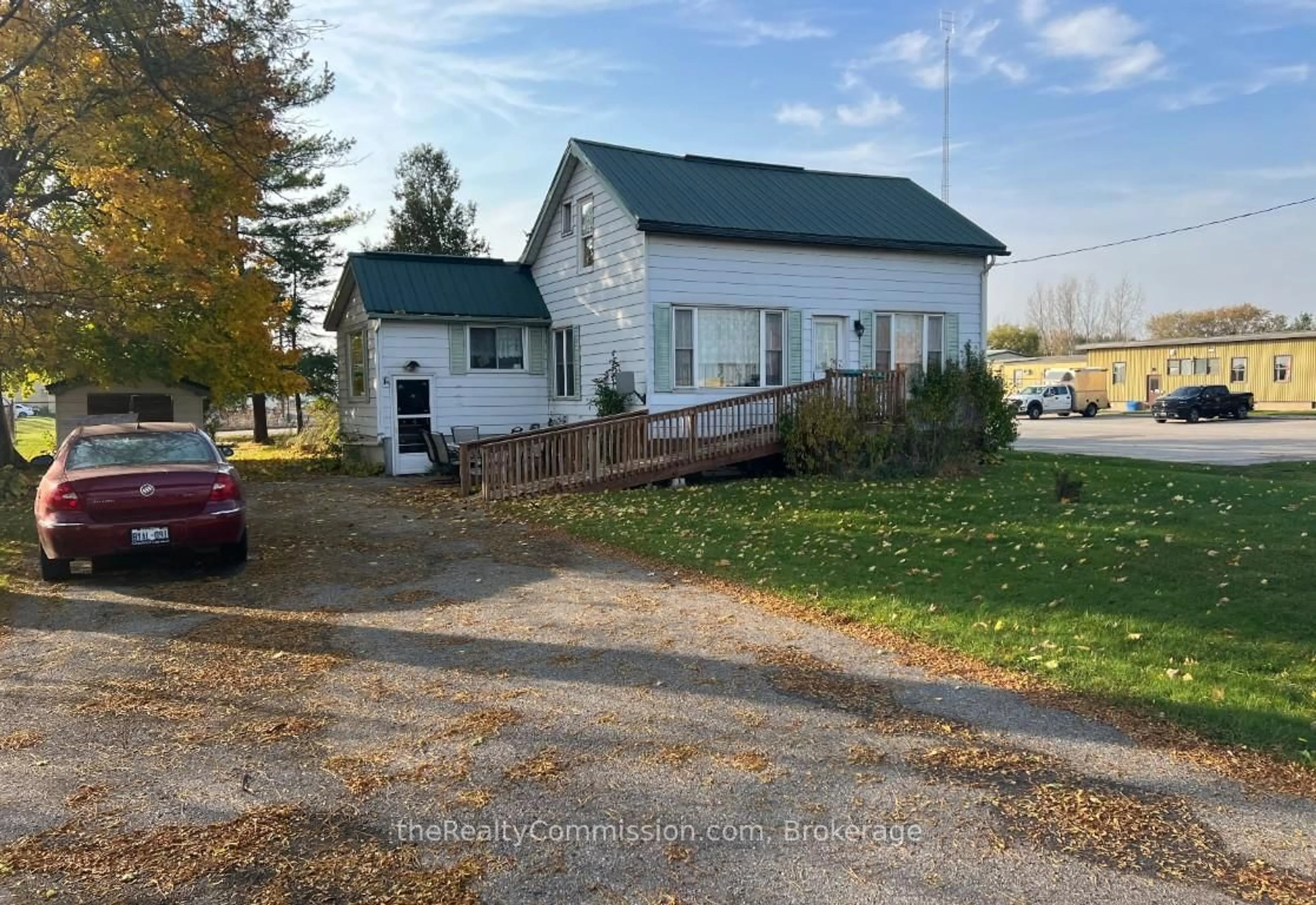 Shed for 10489 Imperial Rd, Aylmer Ontario N5H 2R3