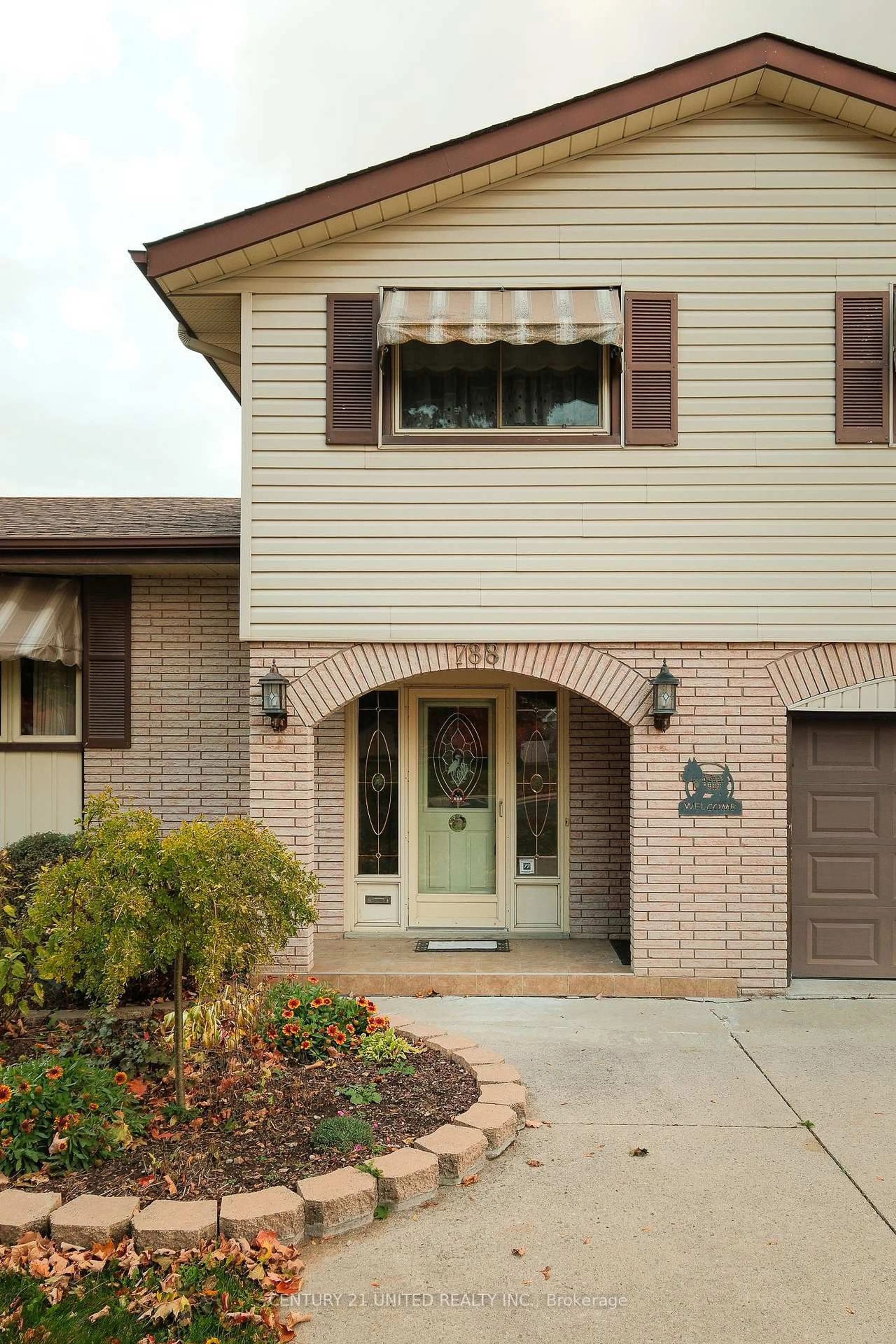Home with brick exterior material, street for 788 Cumberland Ave, Peterborough Ontario K9H 7B2