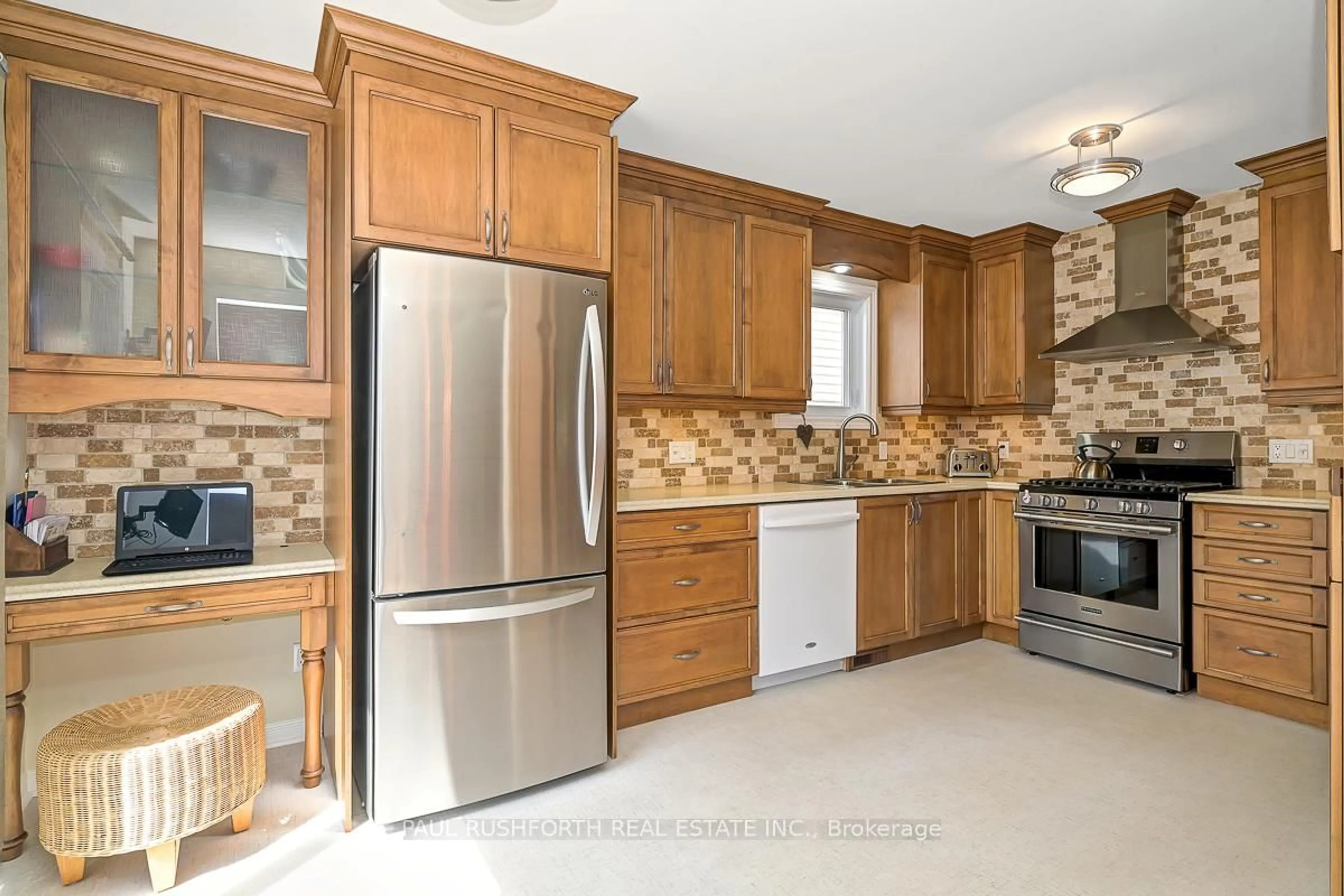 Open concept kitchen, ceramic/tile floor for 1853 Sunland Dr, Orleans Ontario K4A 3S8