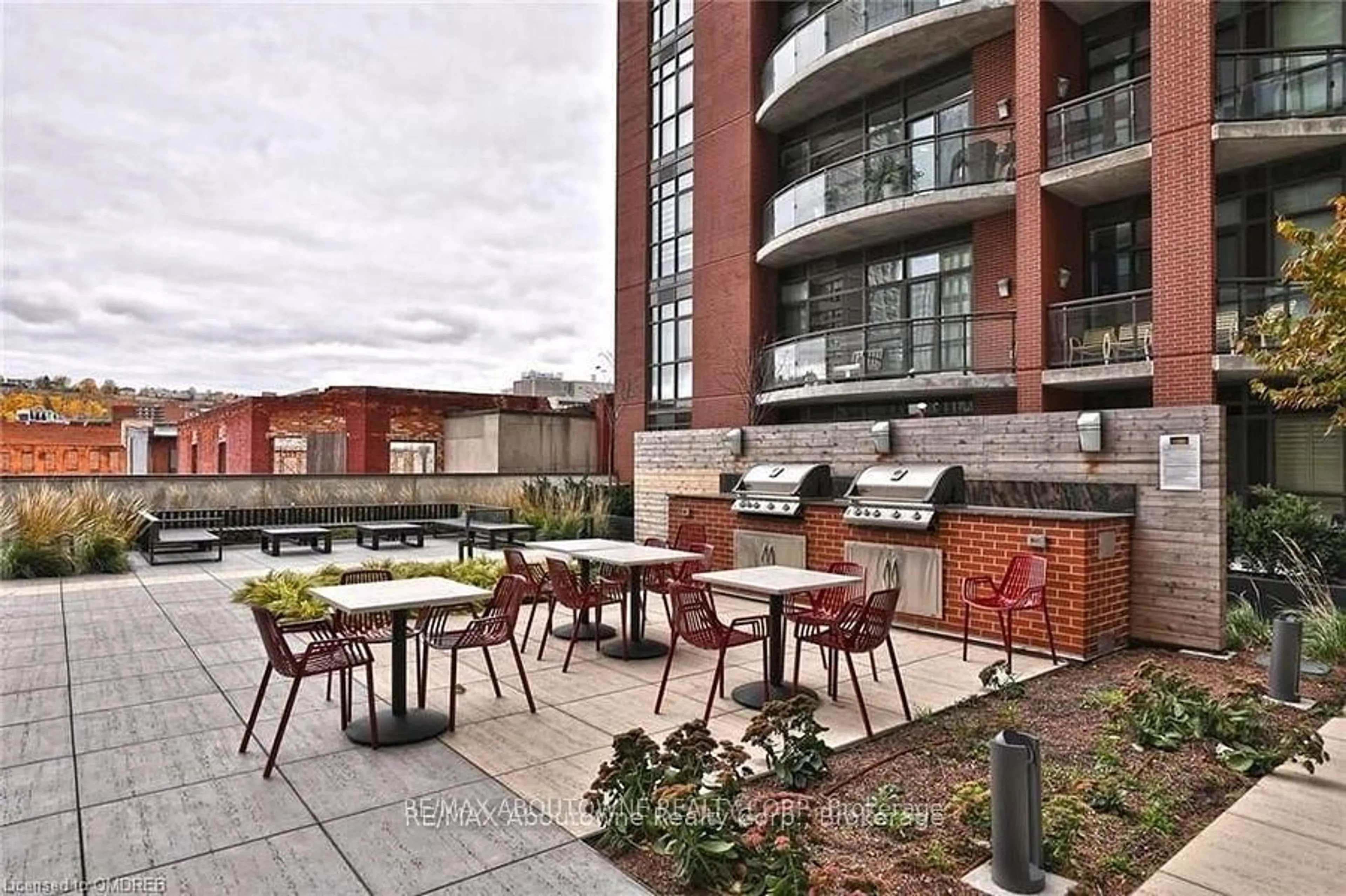 Patio, unknown for 118 King St #312, Hamilton Ontario L8N 0A9