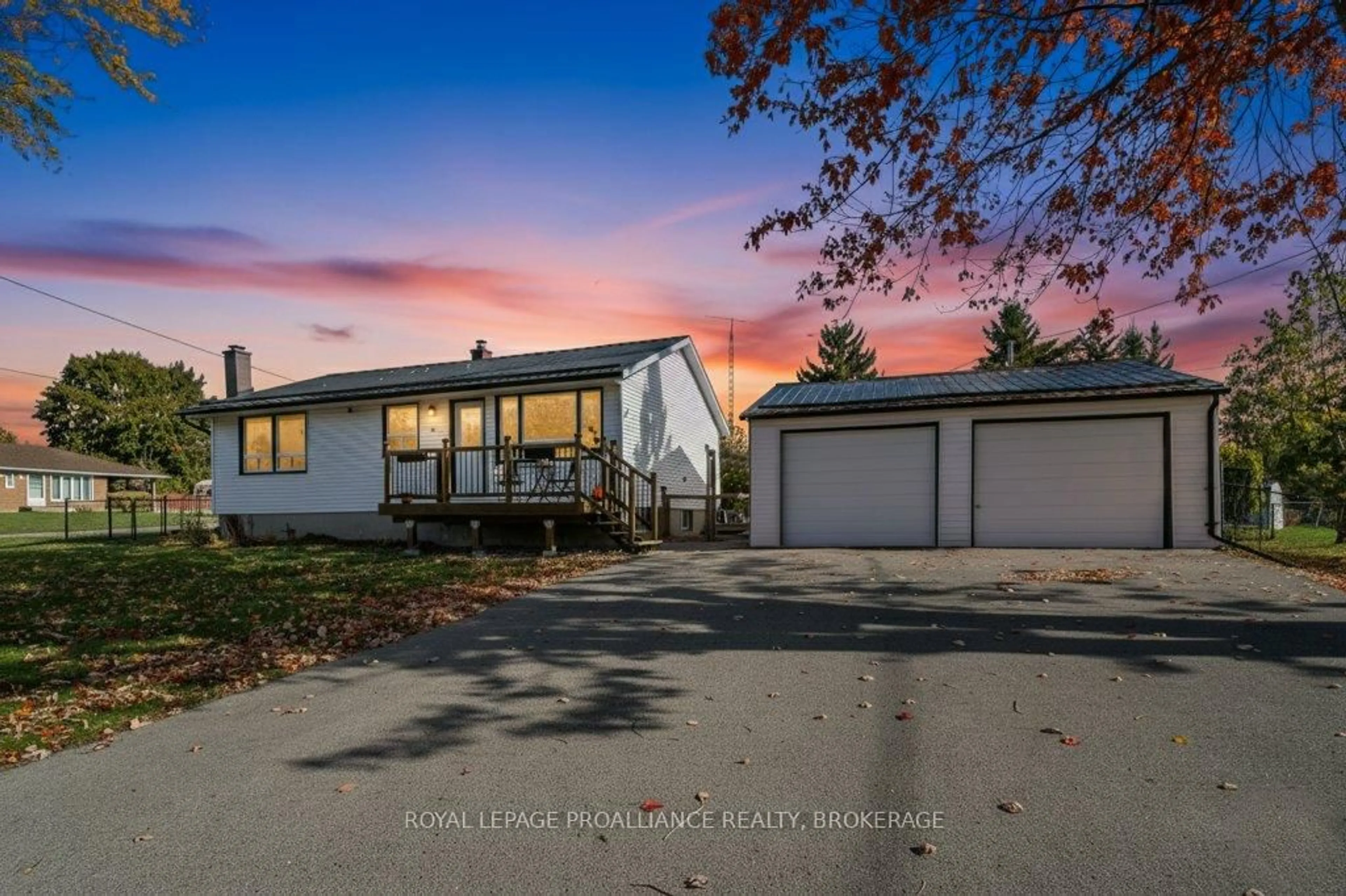 A pic from outside/outdoor area/front of a property/back of a property/a pic from drone, street for 208 Westbury Ave, Bath Ontario K0H 1G0