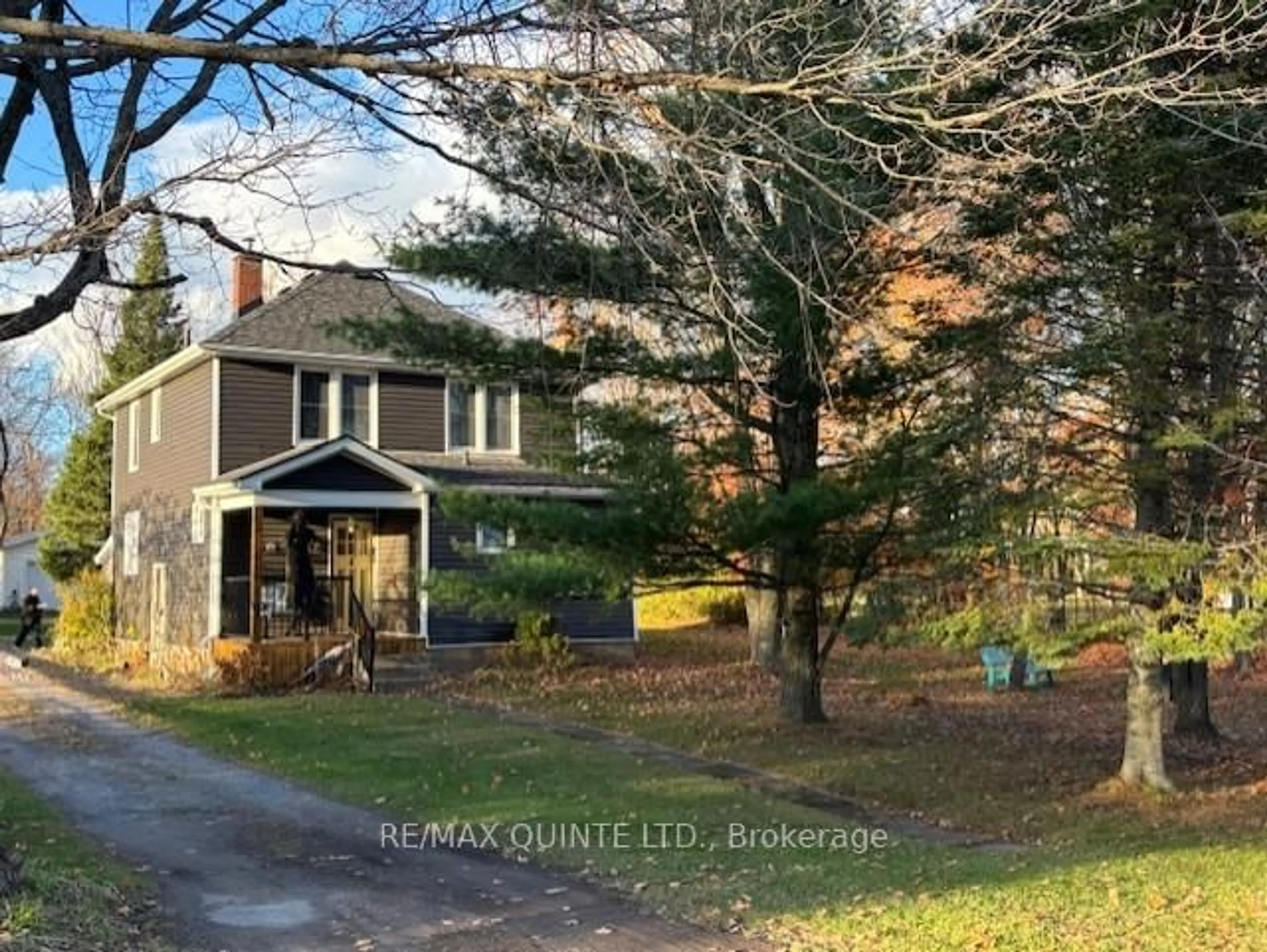 A pic from outside/outdoor area/front of a property/back of a property/a pic from drone, street for 1392 Queensborough Rd, Madoc Ontario K0K 2K0