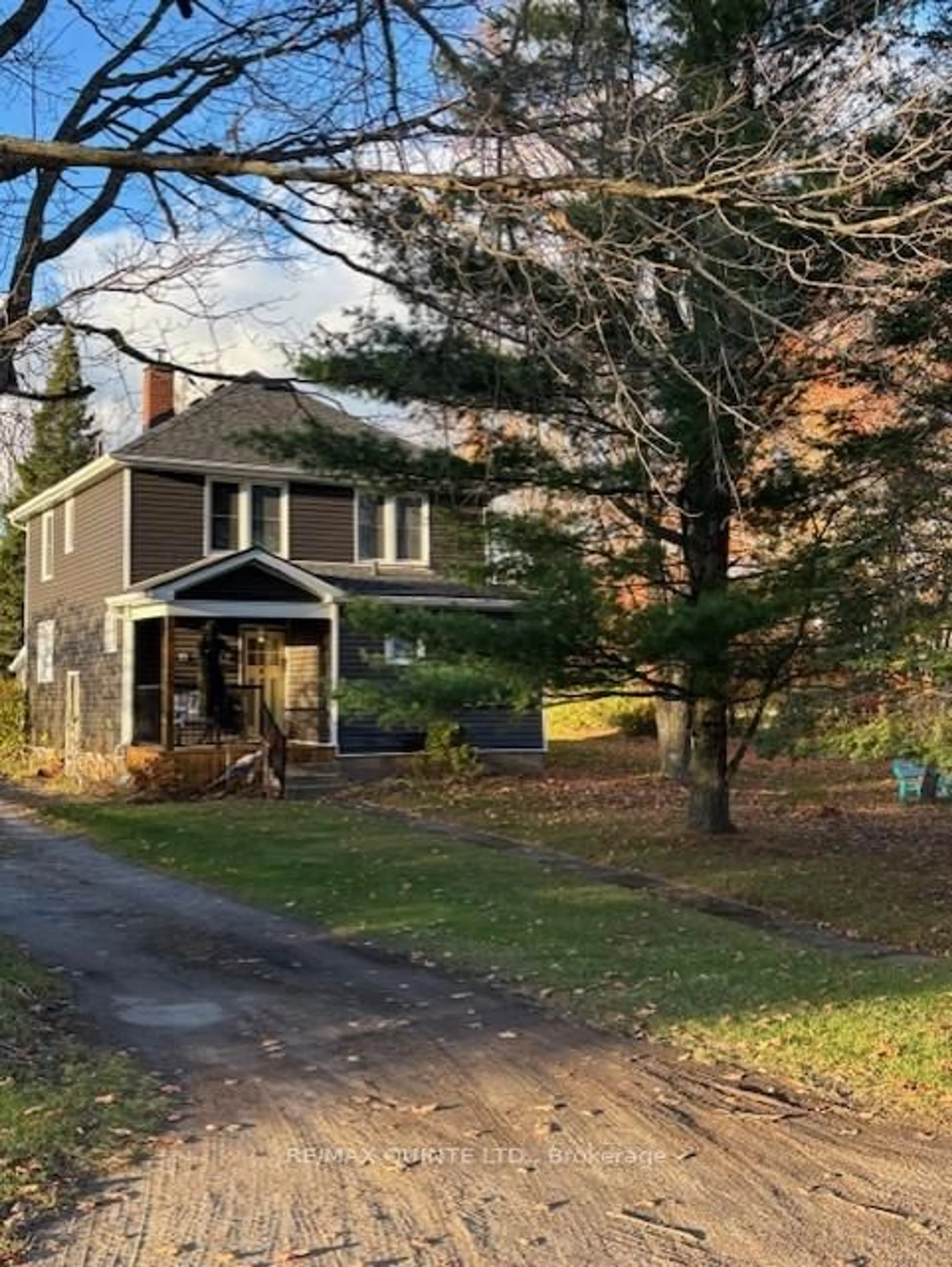 A pic from outside/outdoor area/front of a property/back of a property/a pic from drone, street for 1392 Queensborough Rd, Madoc Ontario K0K 2K0