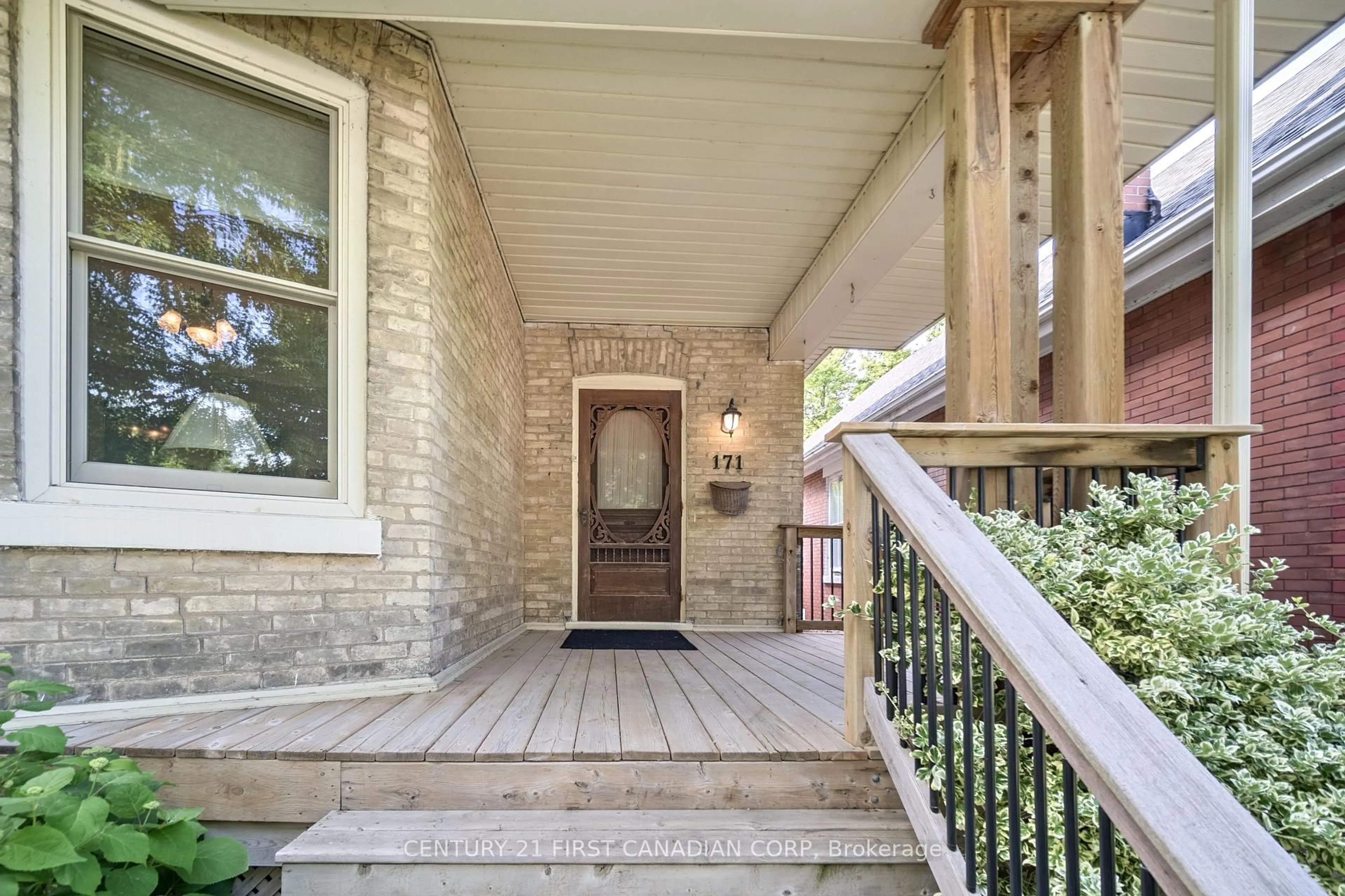 Unknown for 171 Mount Pleasant Ave, London North Ontario N6H 1E3