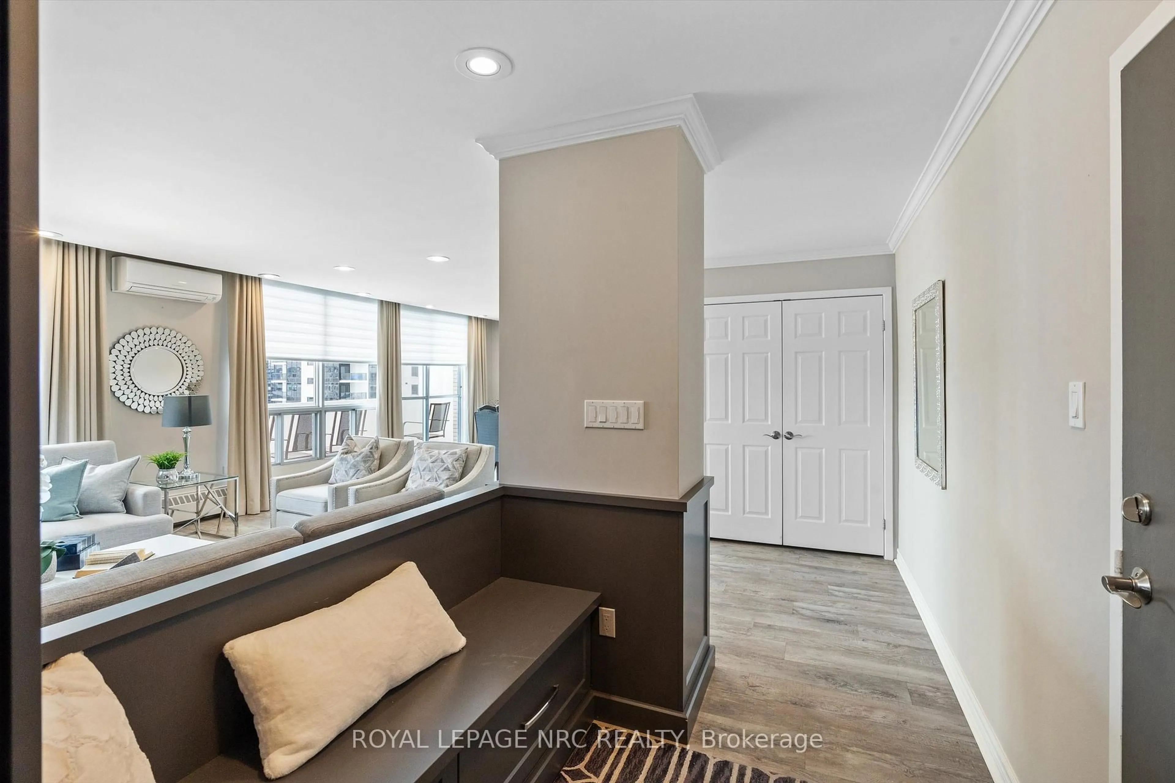 Indoor entryway for 15 Towering Heights Blvd #1202, St. Catharines Ontario L2T 3G7