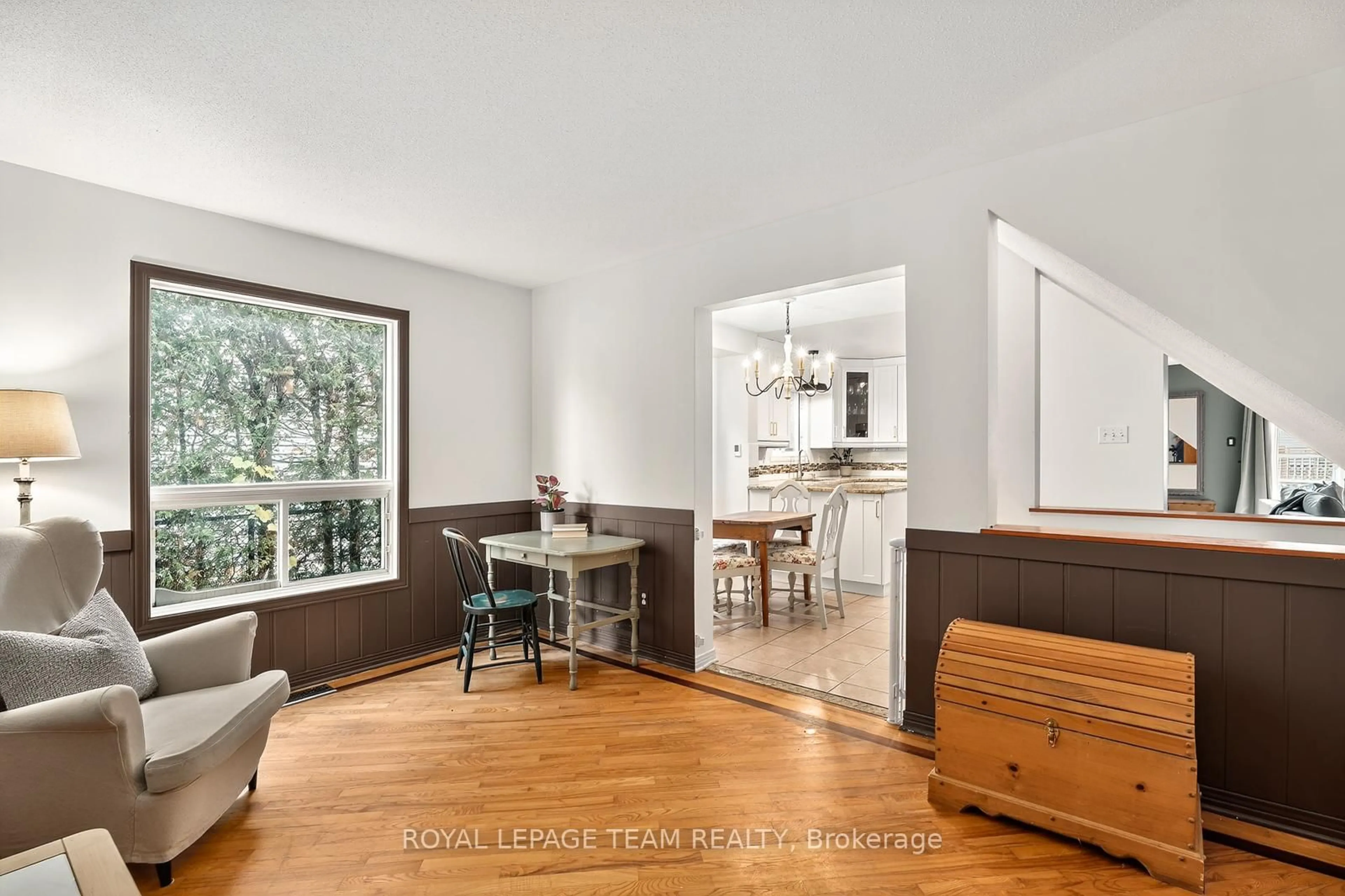 Open concept kitchen, unknown for 77 Armagh Way, Ottawa Ontario K2J 4C1
