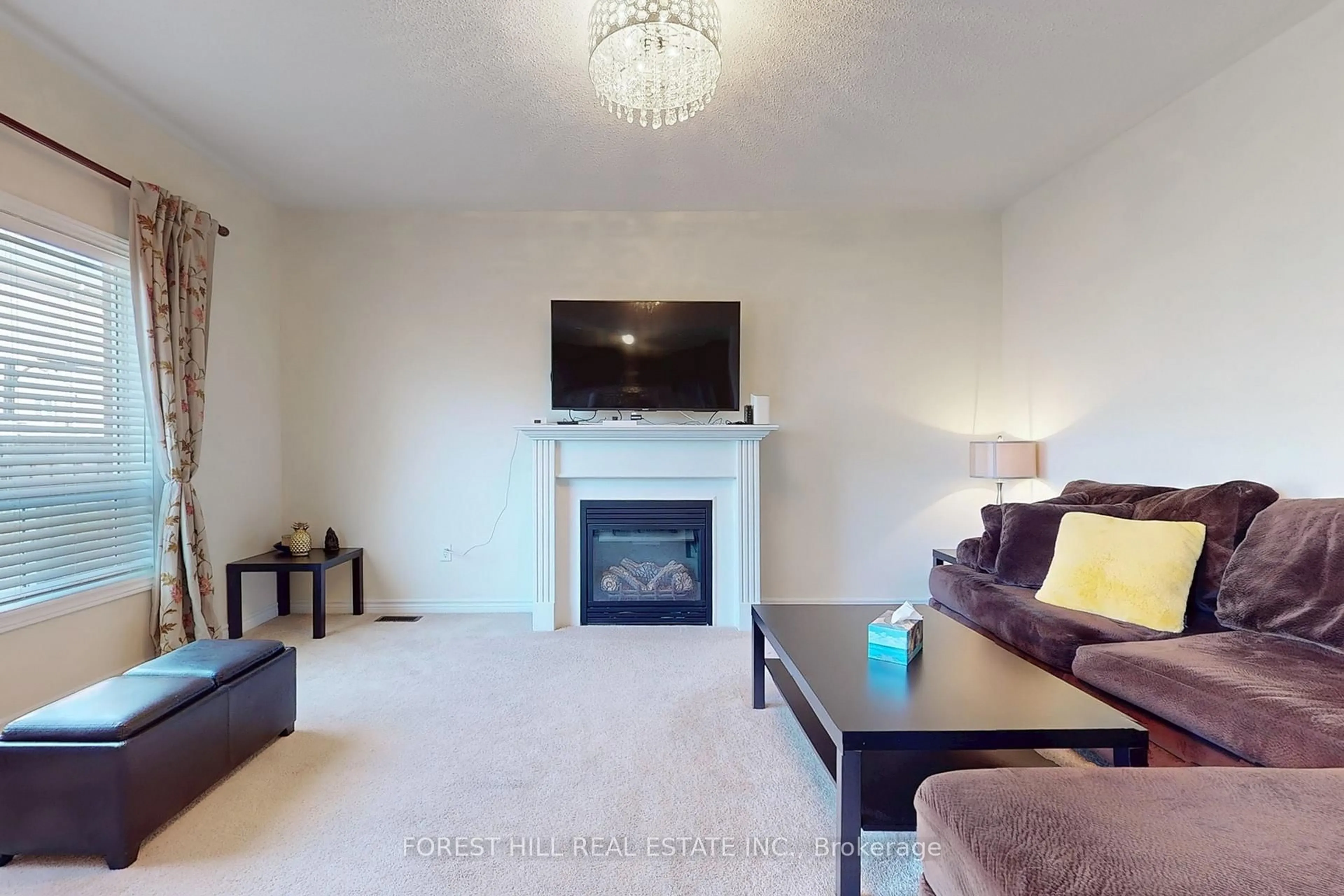 Living room with furniture, unknown for 513 Davis Dr, Shelburne Ontario L9V 2S3