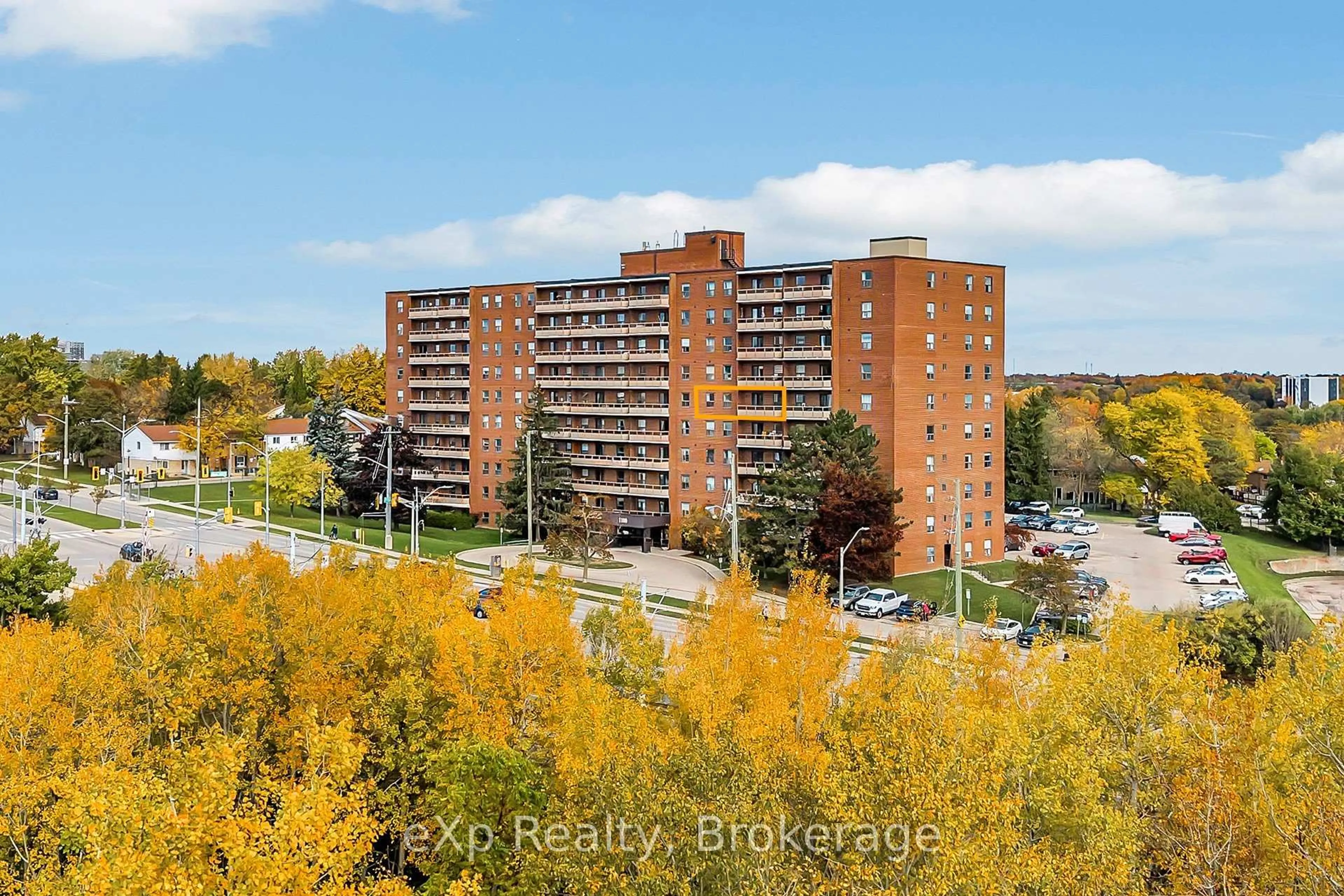 A pic from outside/outdoor area/front of a property/back of a property/a pic from drone, city buildings view from balcony for 1100 Courtland Ave #605, Kitchener Ontario N2C 2H9