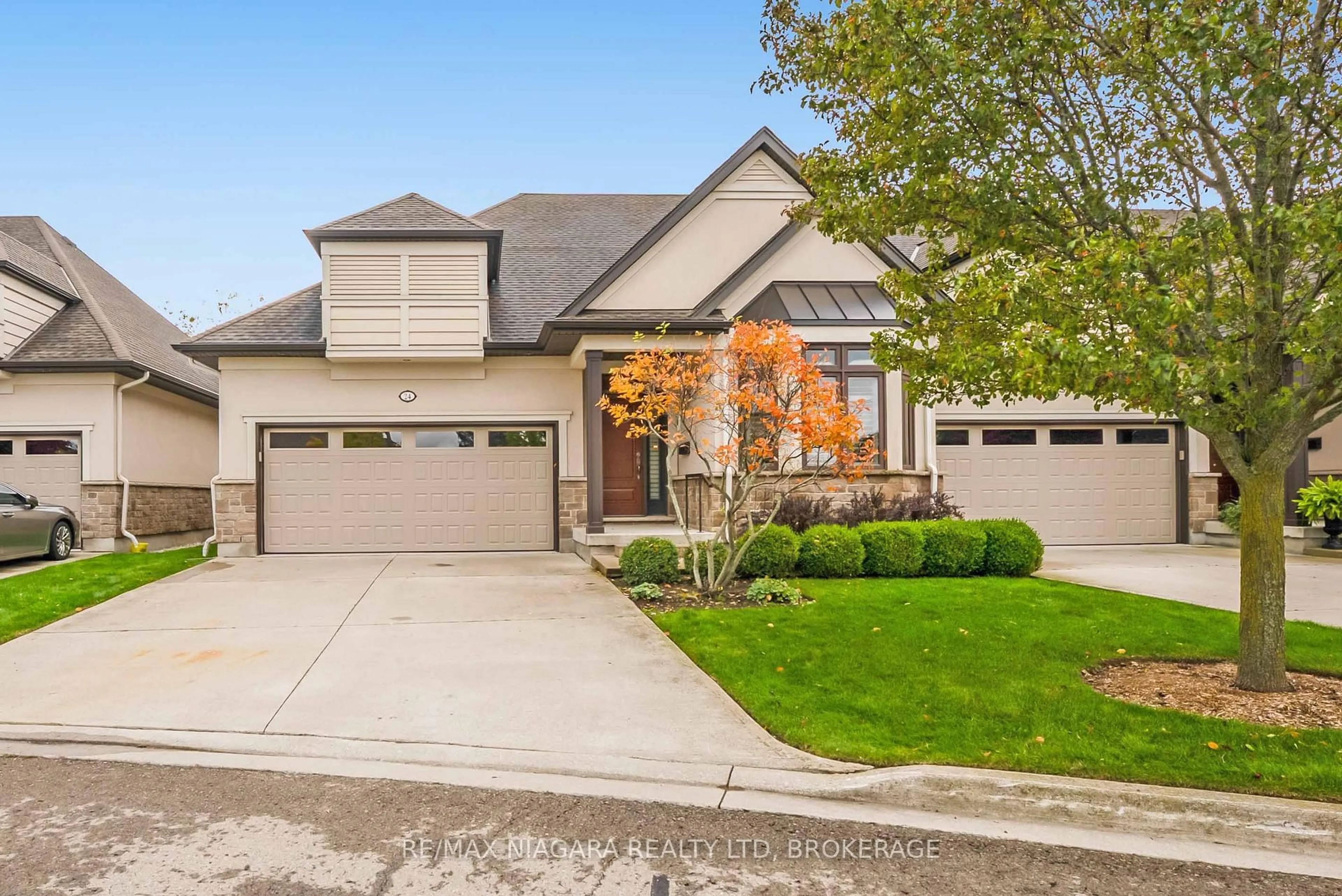 Home with brick exterior material, street for 24 EMERALD COMMON, St. Catharines Ontario L2M 0A7