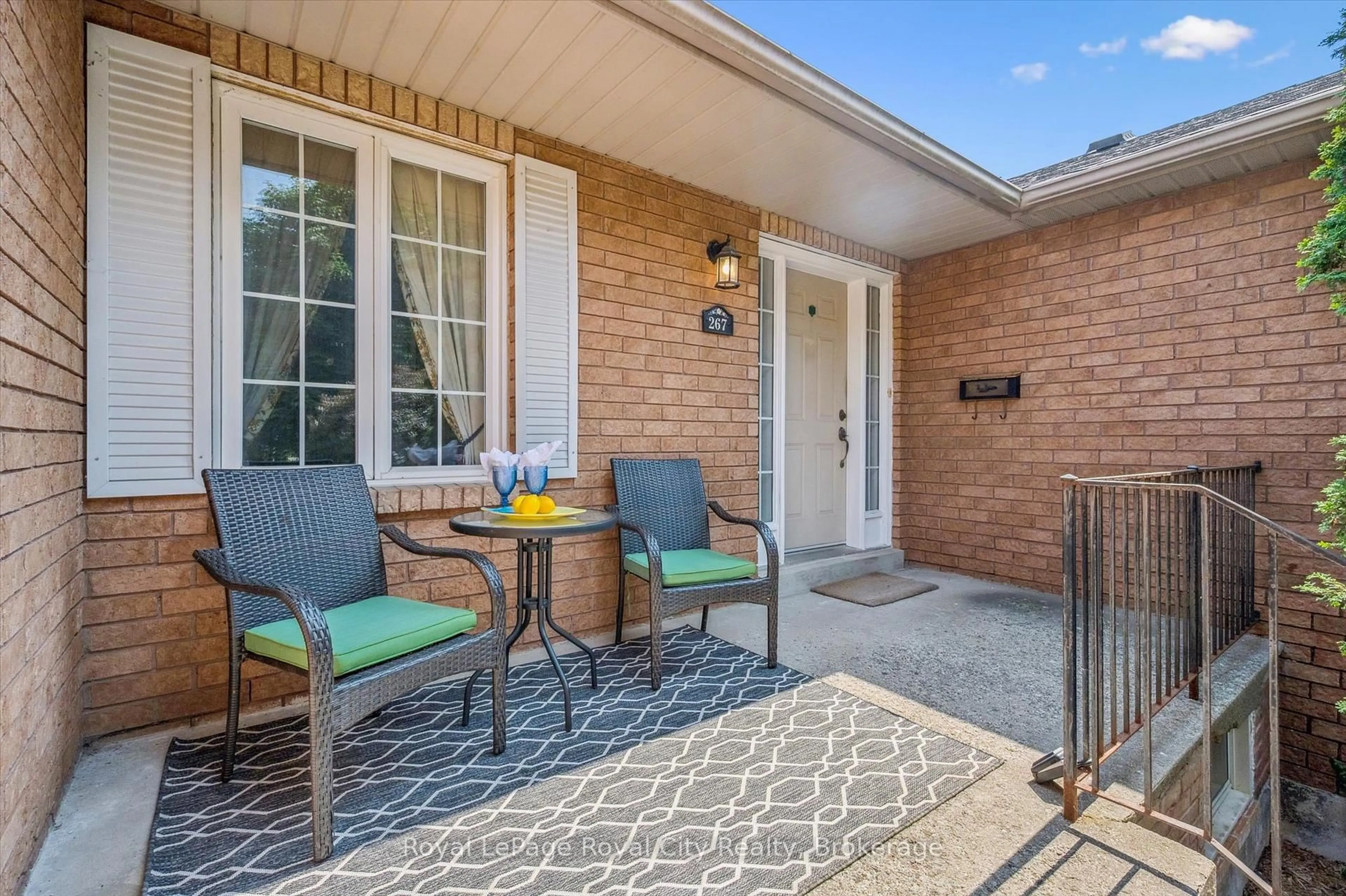 Patio, street for 267 Irvine St, Centre Wellington Ontario N0B 1S0