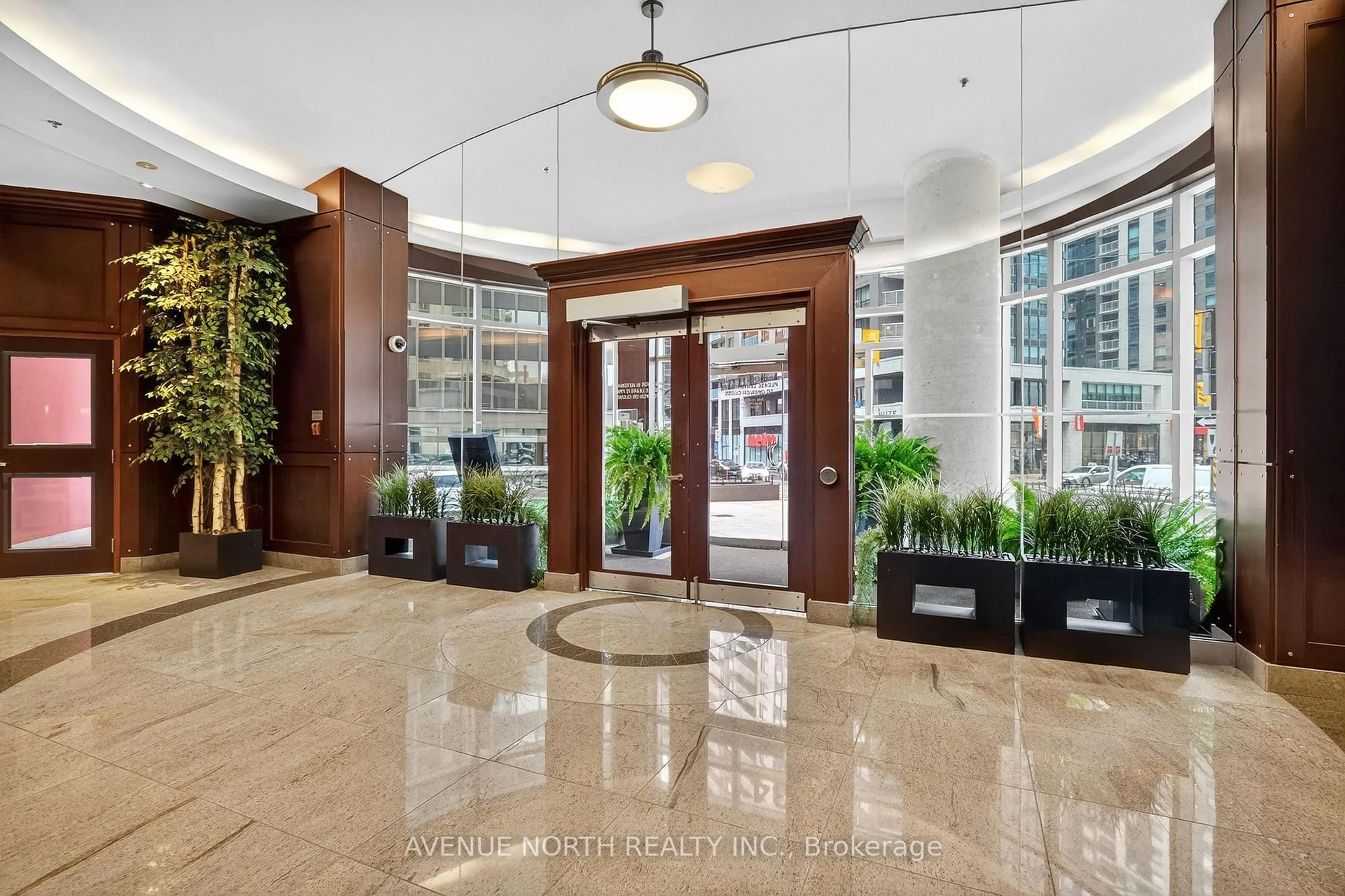 Unknown for 234 Rideau St #1203, Ottawa Ontario K1N 0A9