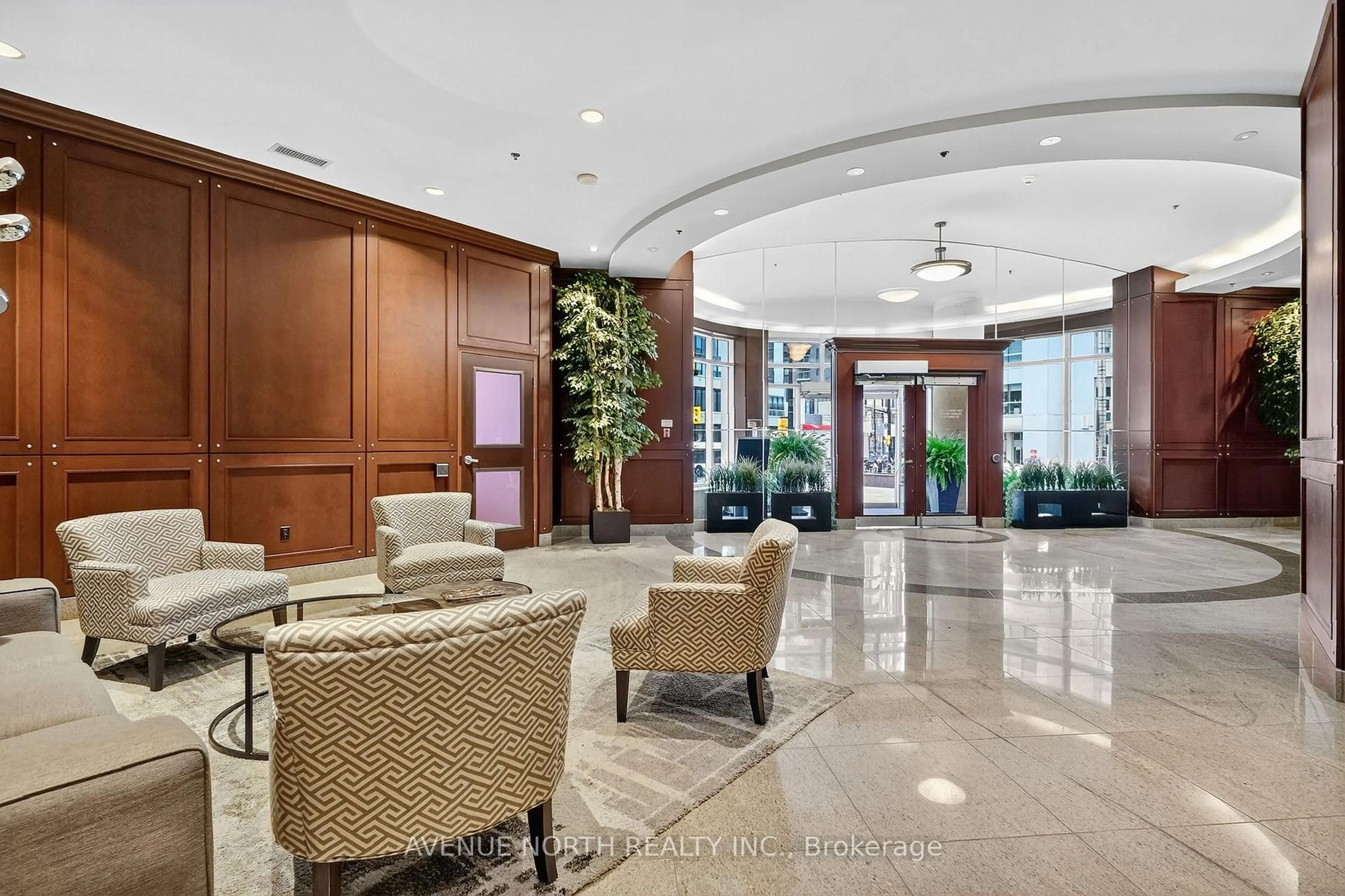 Lobby for 234 Rideau St #1203, Ottawa Ontario K1N 0A9