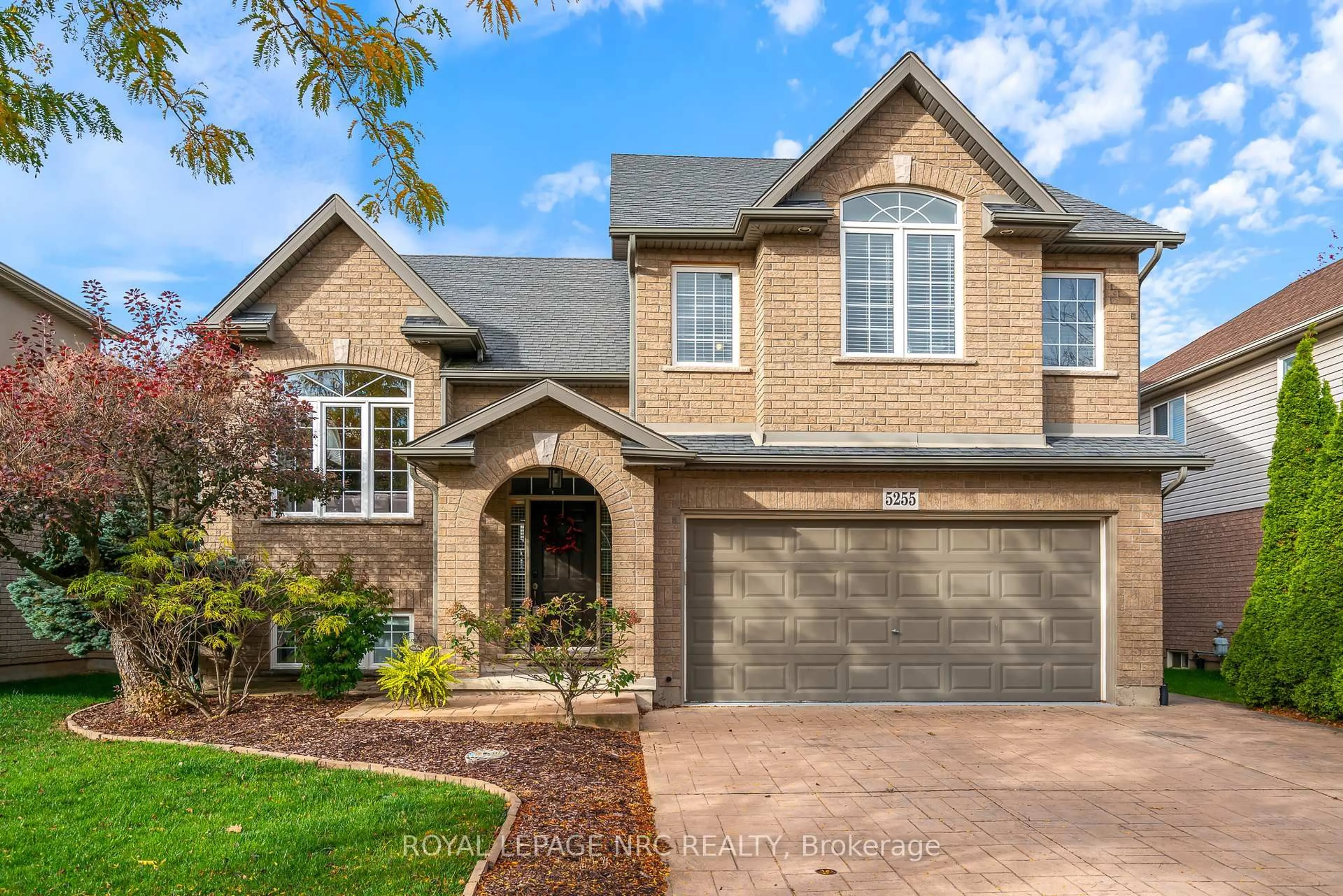 Home with brick exterior material, street for 5255 White Dove Pkwy, Niagara Falls Ontario L2H 3M5