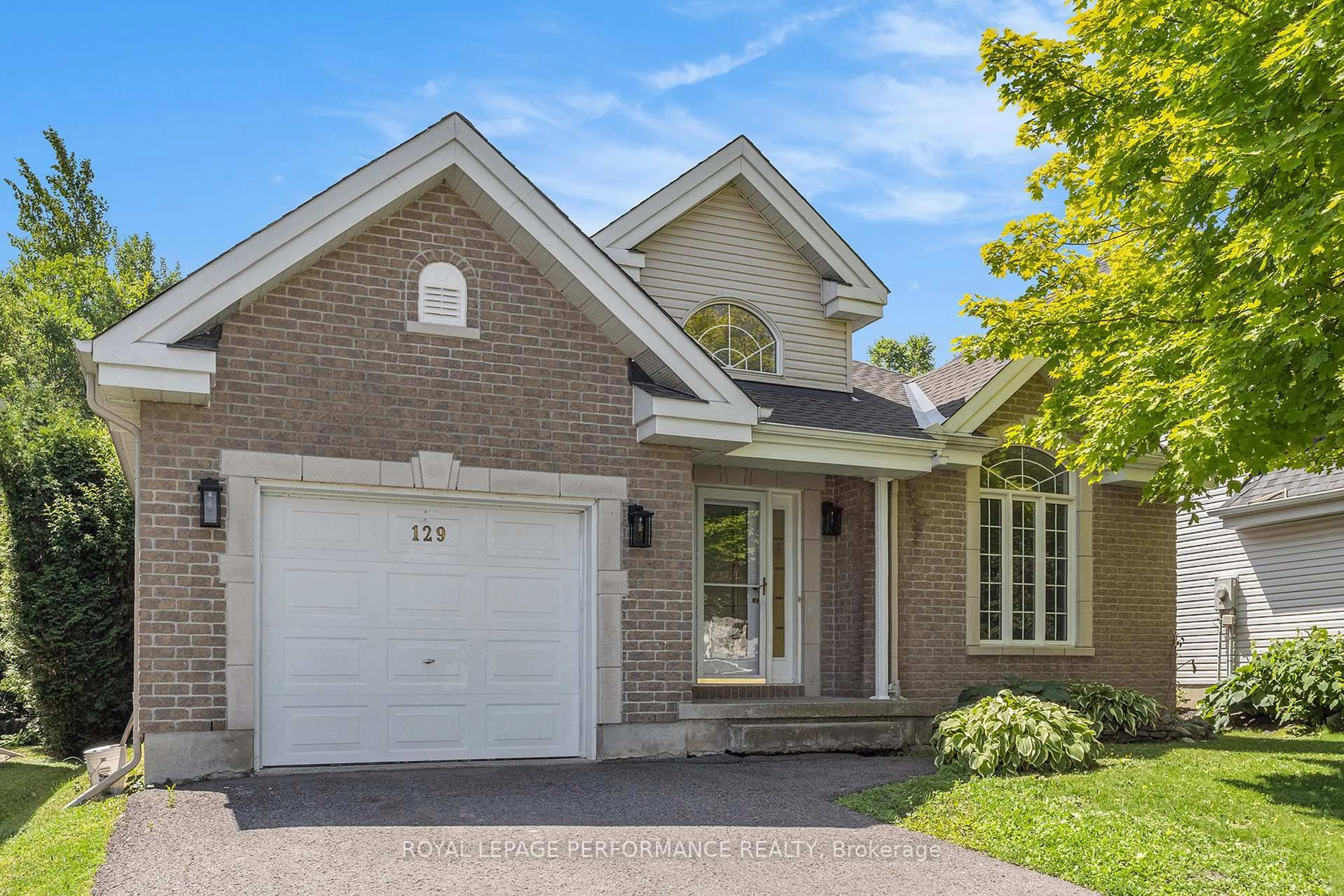 Home with brick exterior material, street for 129 Beaumont Ave, Clarence-Rockland Ontario K4K 1R7