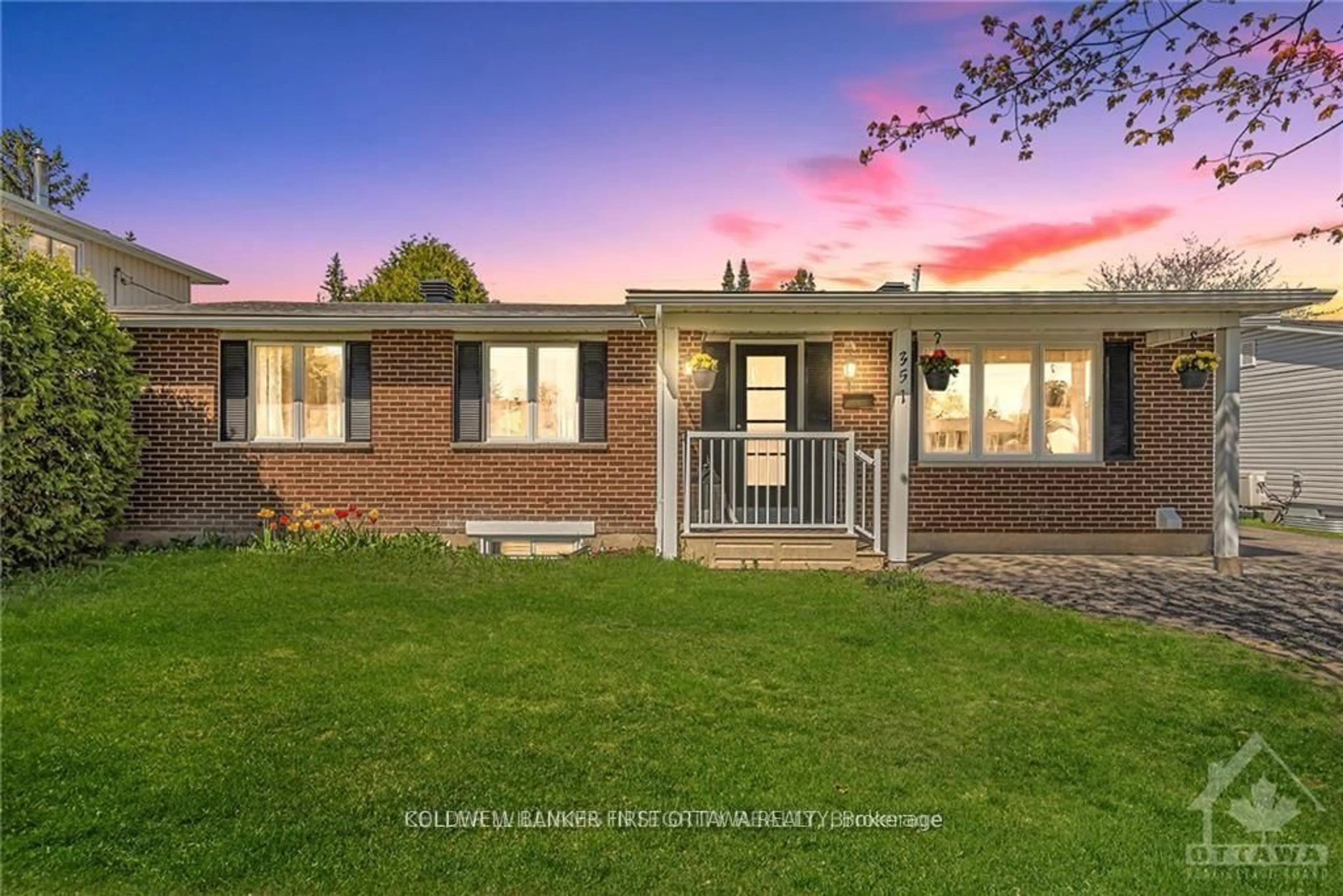 Home with brick exterior material, street for 351 Amiens St, Ottawa Ontario K1E 1P1