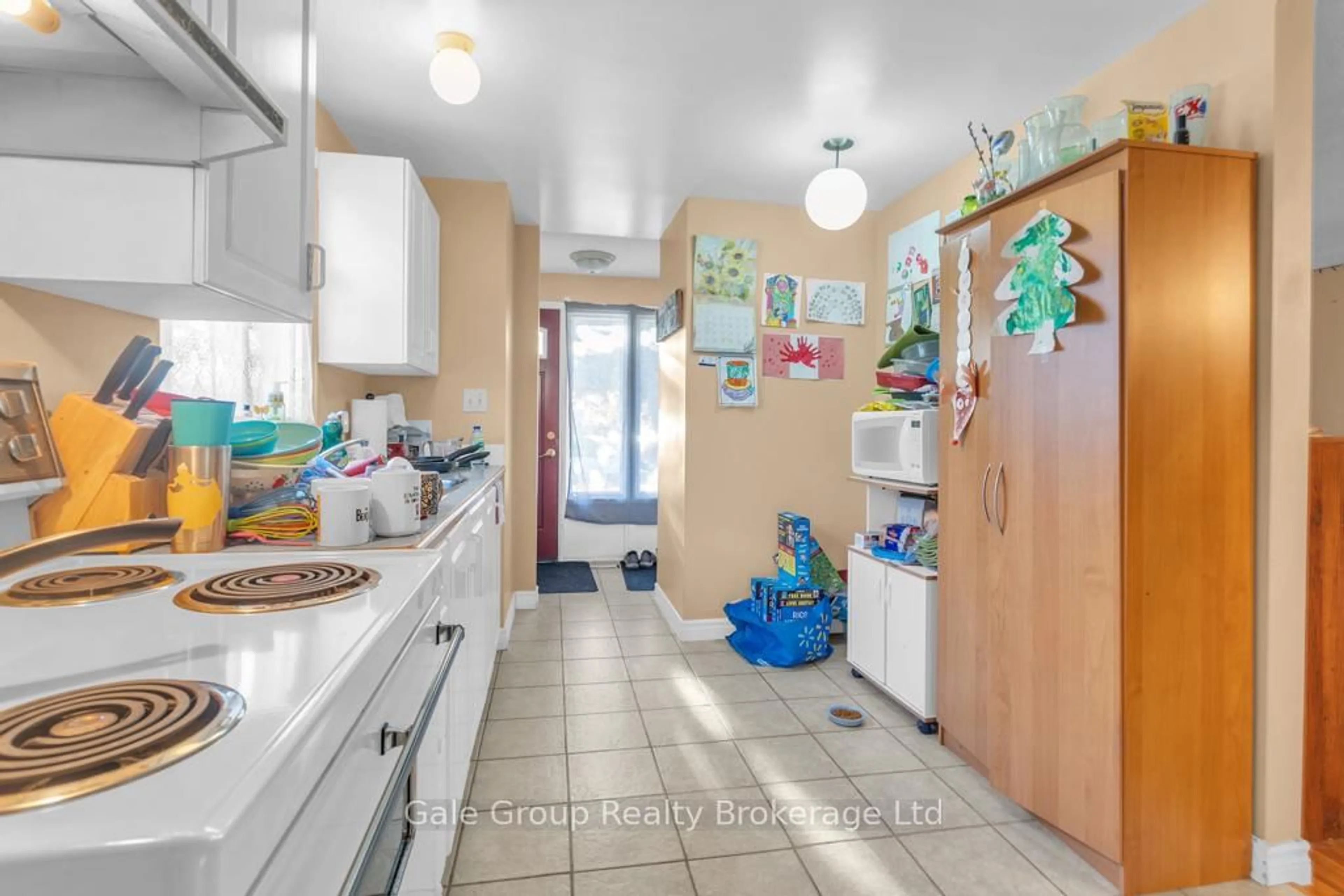 Unknown for 61 Tennyson St, Woodstock Ontario N4S 8B3