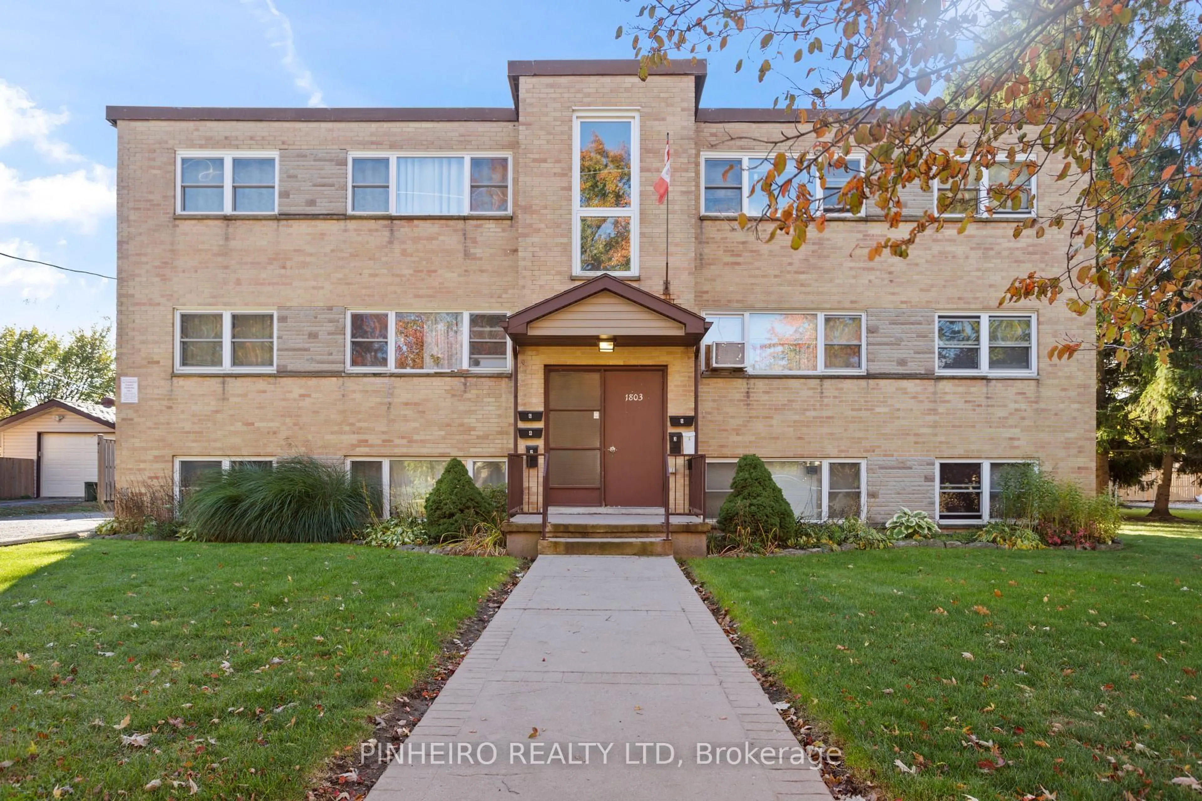 Unknown for 1803 Park Ave, London East Ontario N5W 2J6