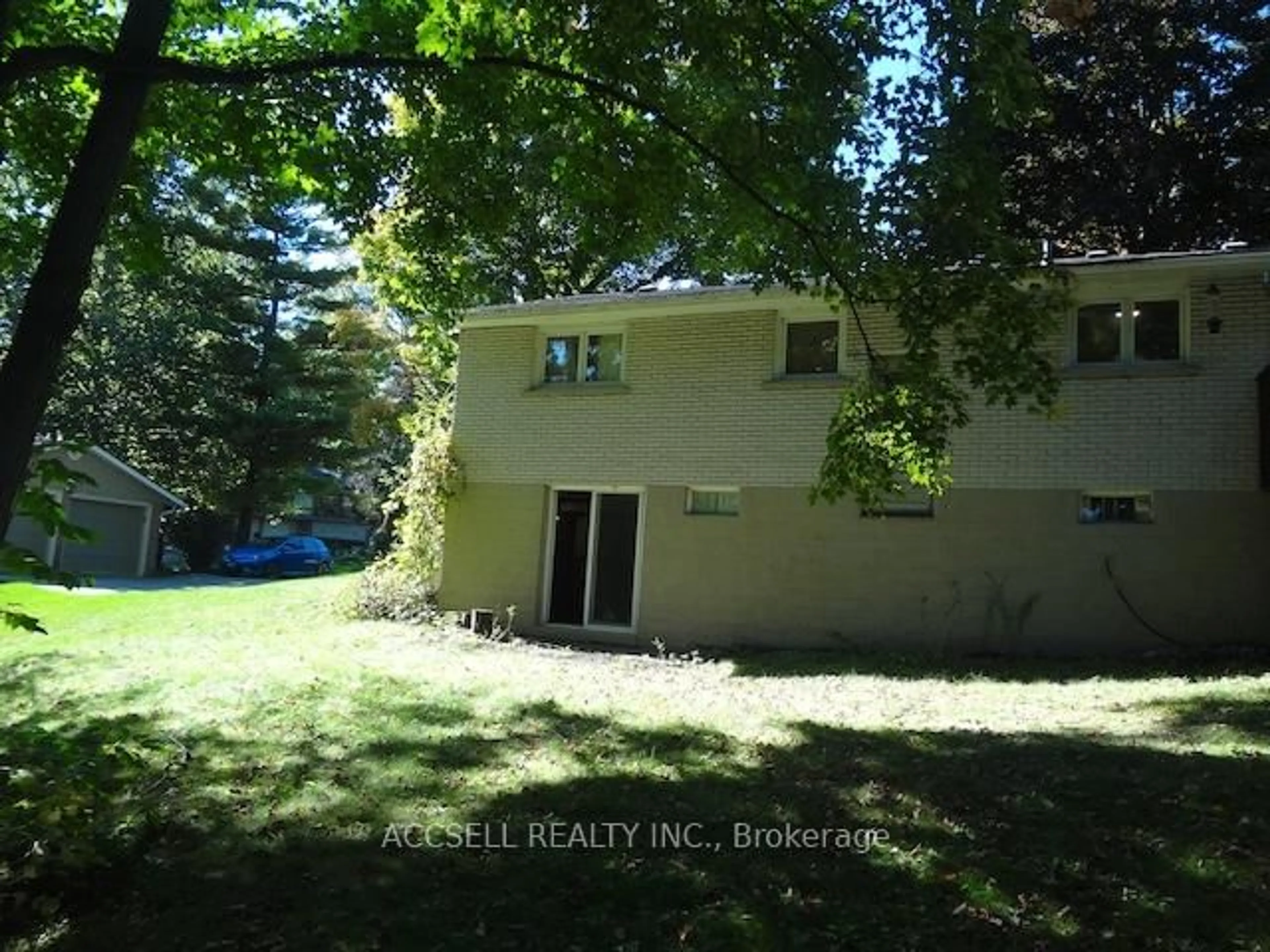 Unknown for 54 Sylvan Dr, Cambridge Ontario N1R 5S5