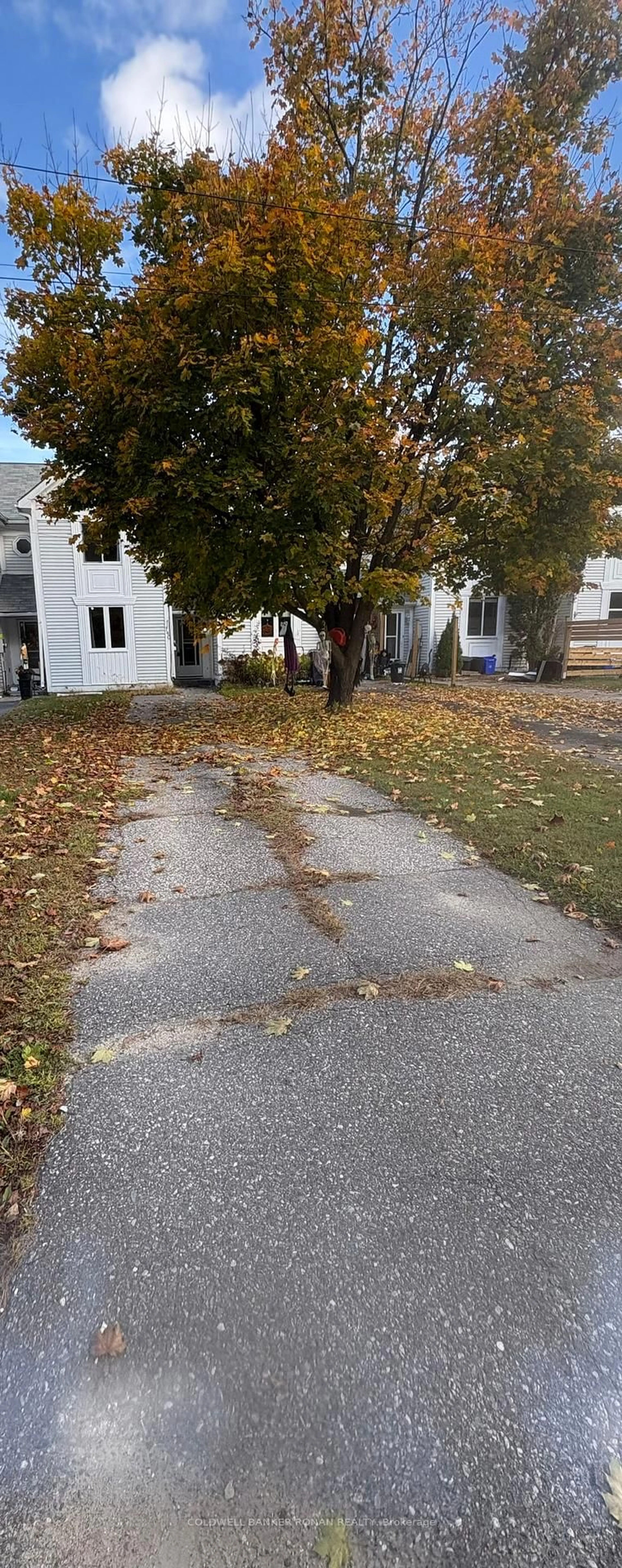 Unknown for 140 Fernwood Dr, Gravenhurst Ontario P1P 1P4