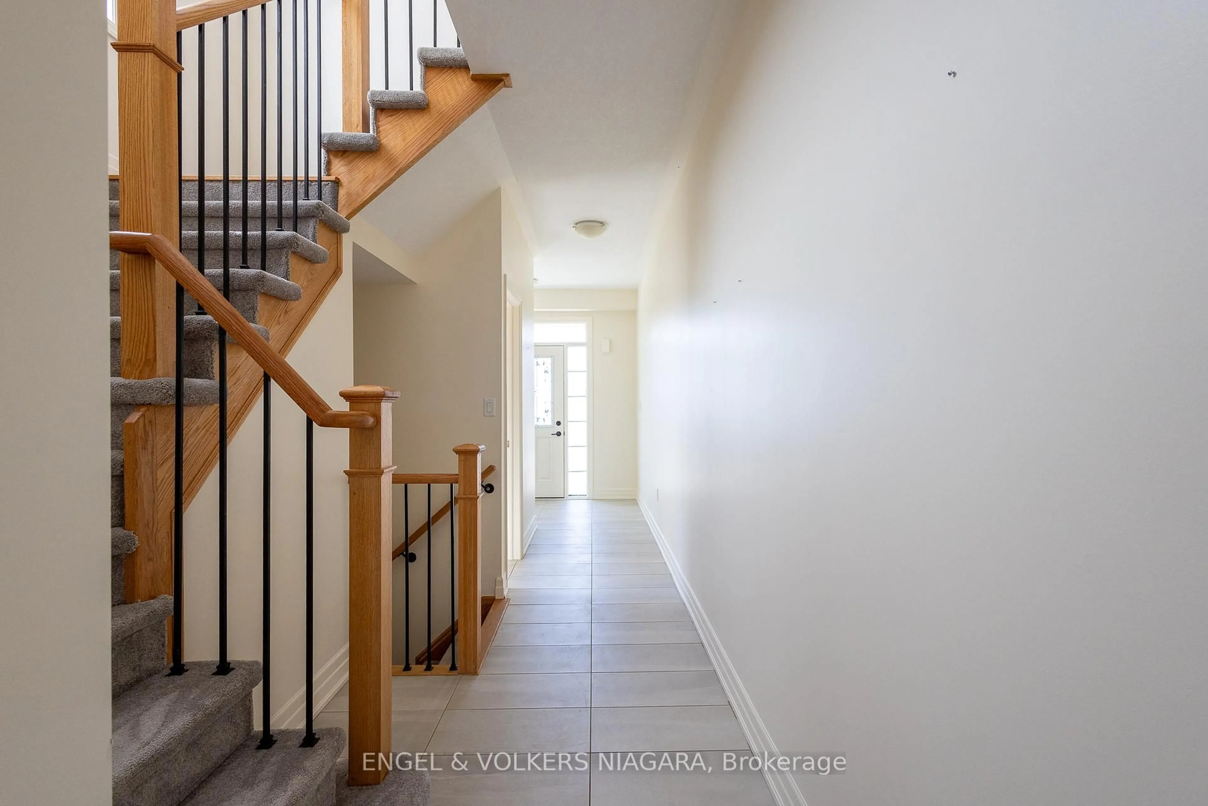 Unknown for 4387 Eclipse Way, Niagara Falls Ontario L2G 0X5