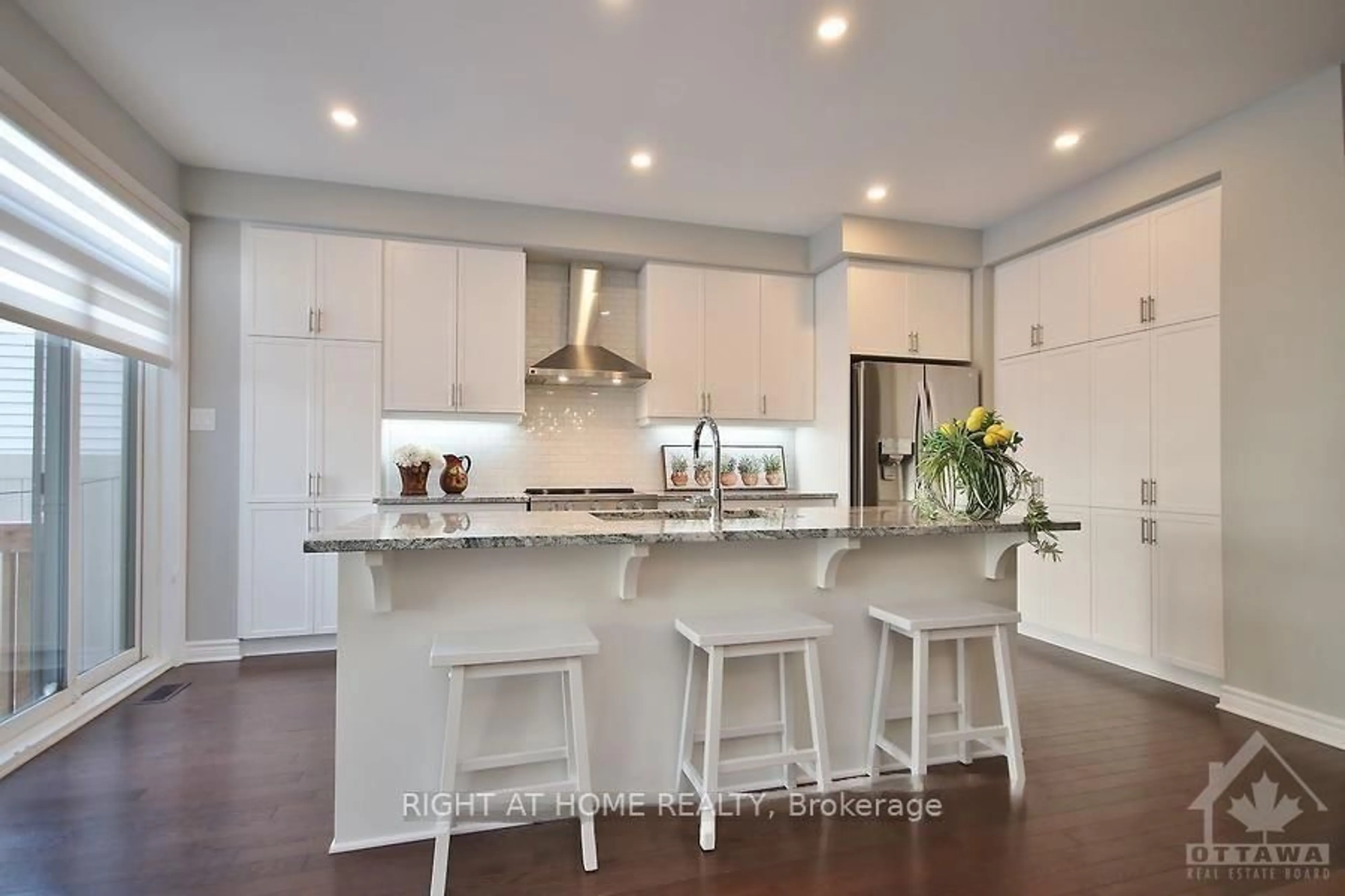 Open concept kitchen, unknown for 110 Lavatera St, Ottawa Ontario K1T 0R8
