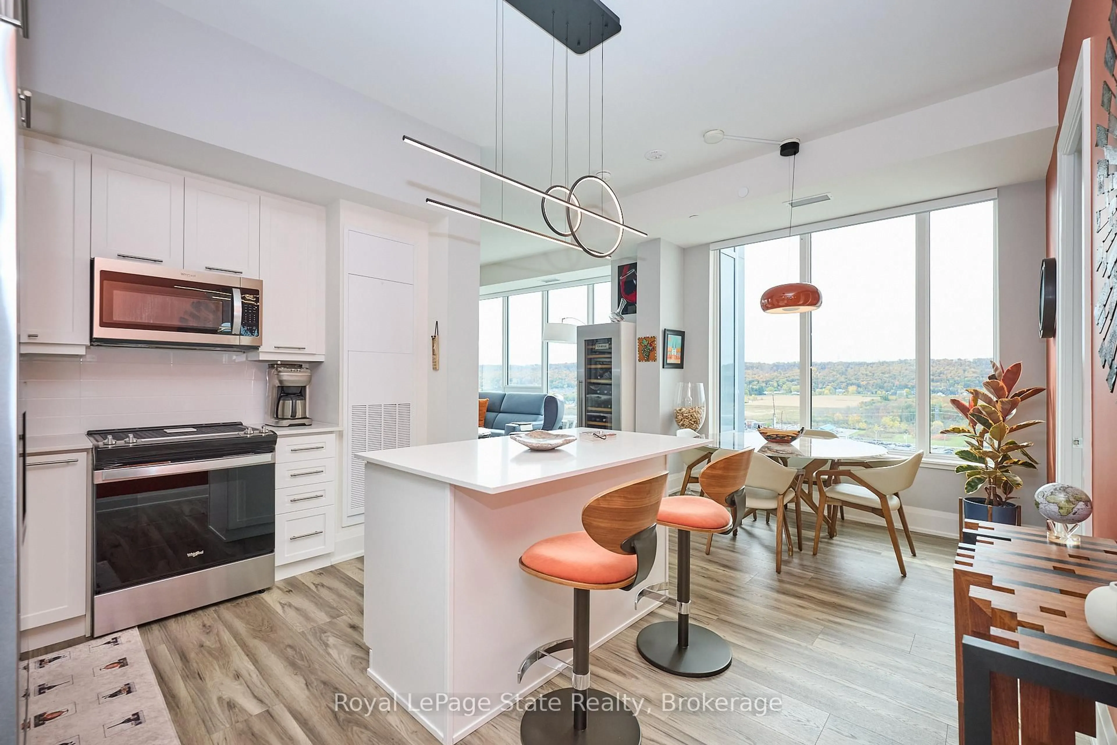 Open concept kitchen, unknown for 385 Winston Rd #1807, Grimsby Ontario L3M 0J3