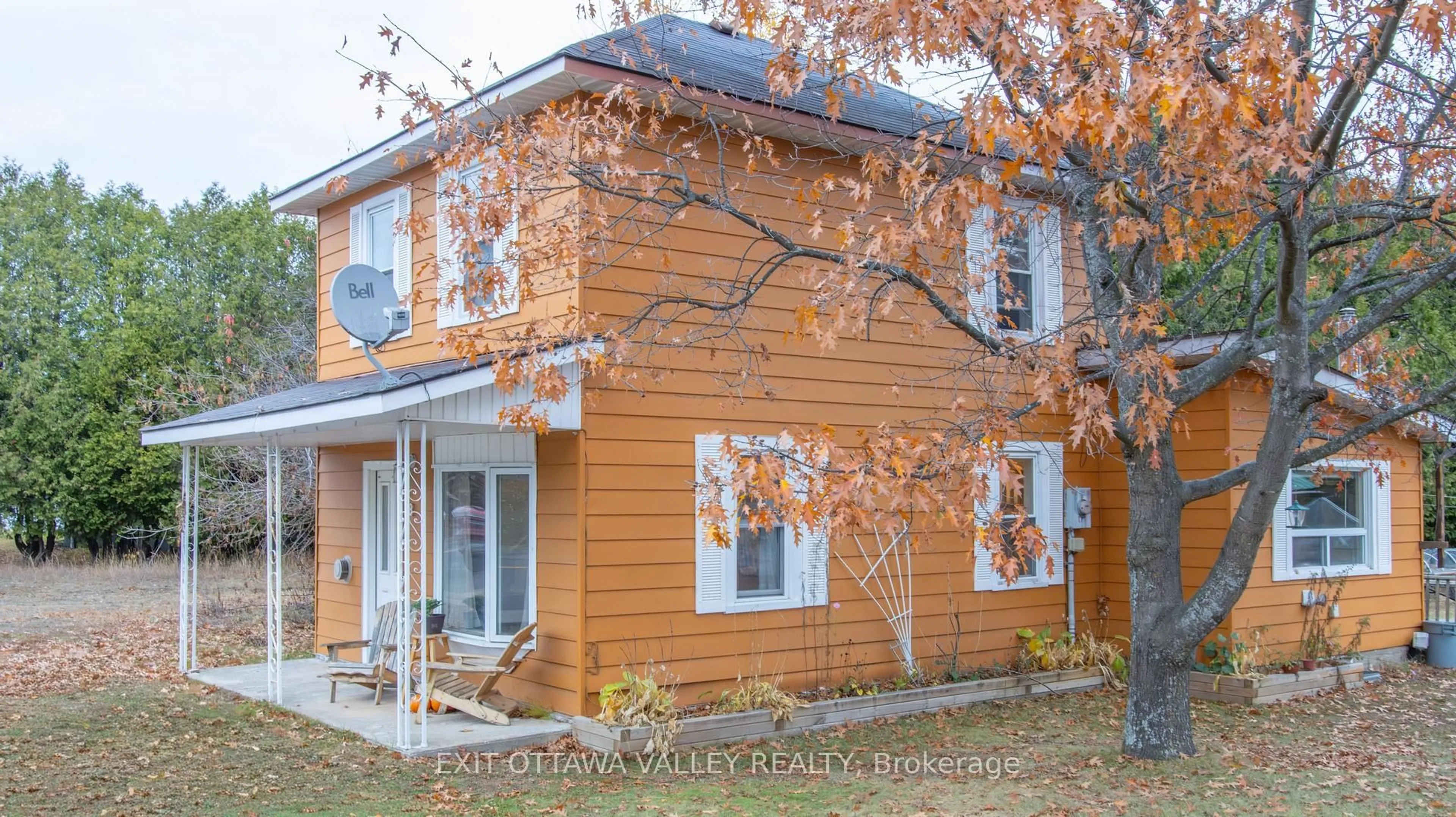 Home with vinyl exterior material, street for 28 Paugh Lake Rd, Barry's Bay Ontario K0J 1B0