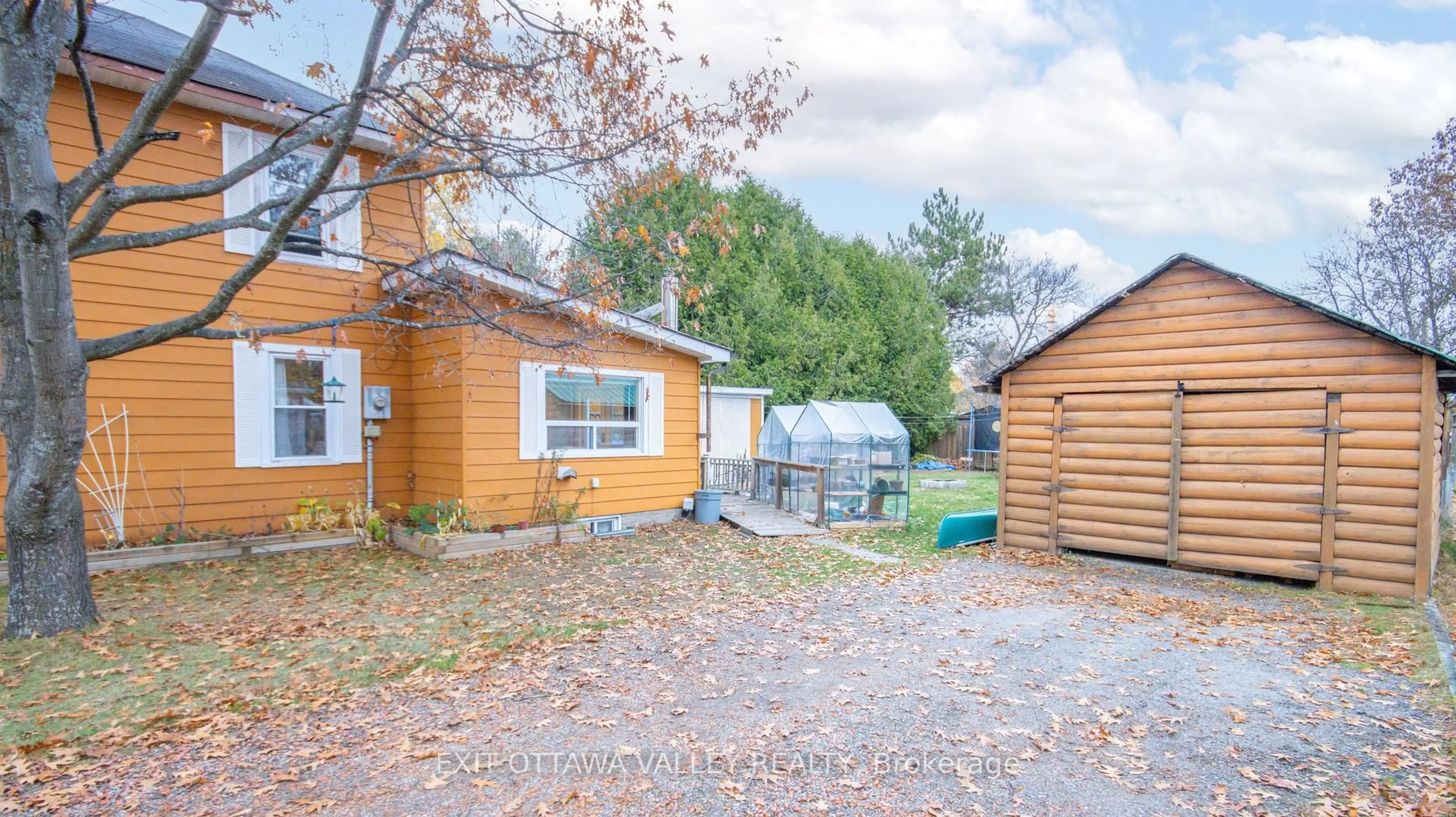 A pic from outside/outdoor area/front of a property/back of a property/a pic from drone, street for 28 Paugh Lake Rd, Barry's Bay Ontario K0J 1B0
