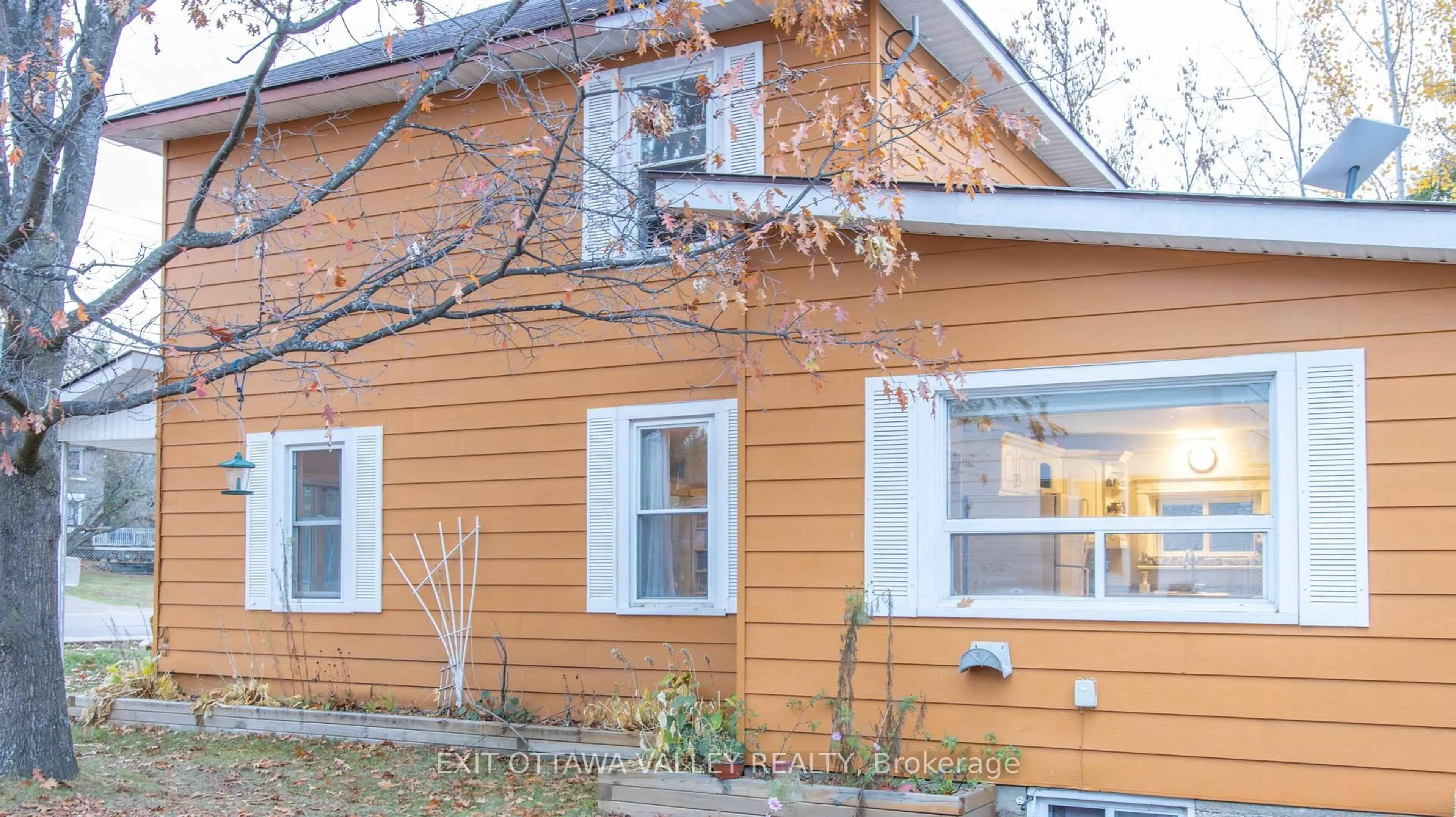 Home with vinyl exterior material, street for 28 Paugh Lake Rd, Barry's Bay Ontario K0J 1B0