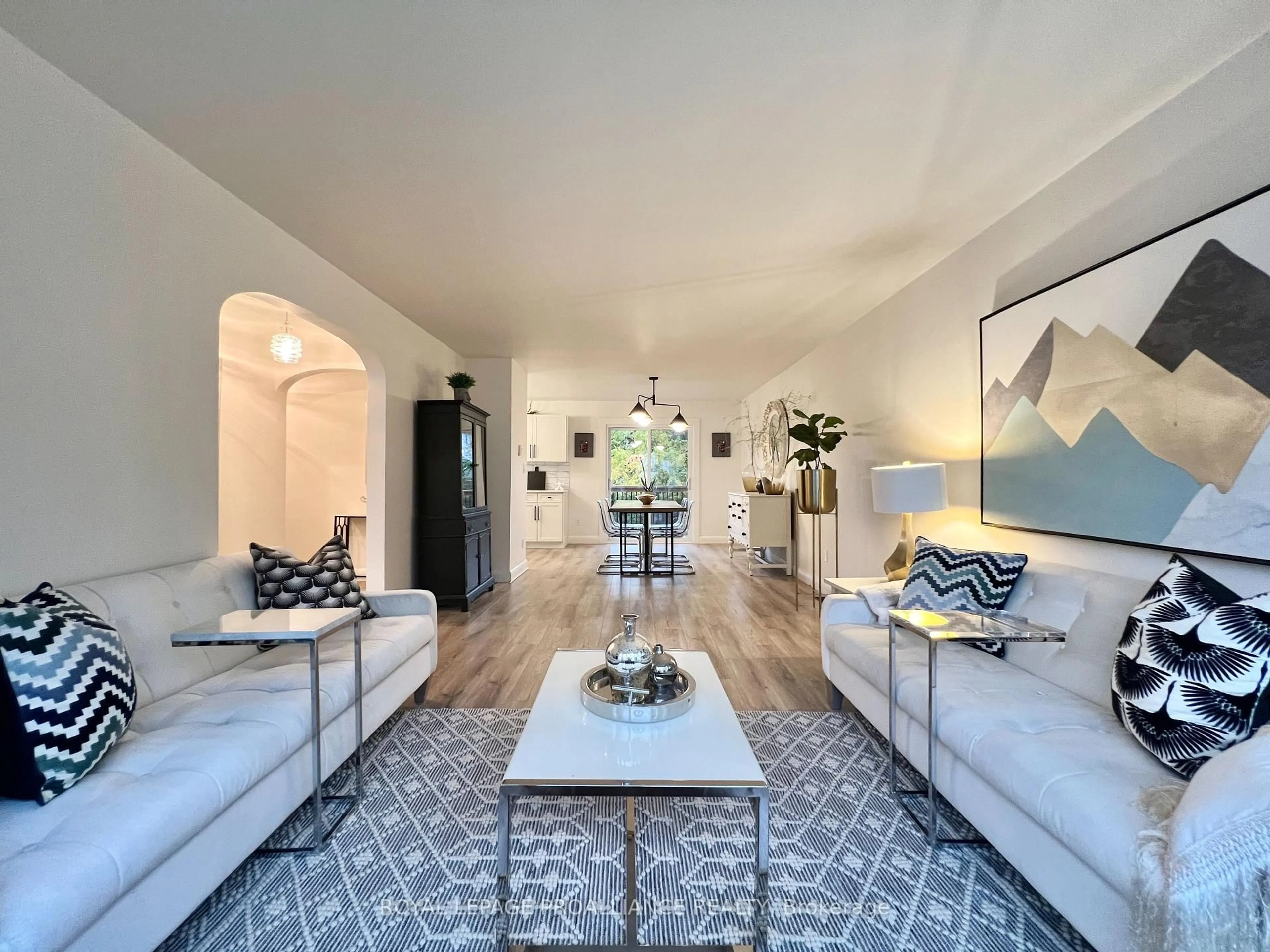 Living room with furniture, unknown for 178 Burnham St, Belleville Ontario K8N 3R9