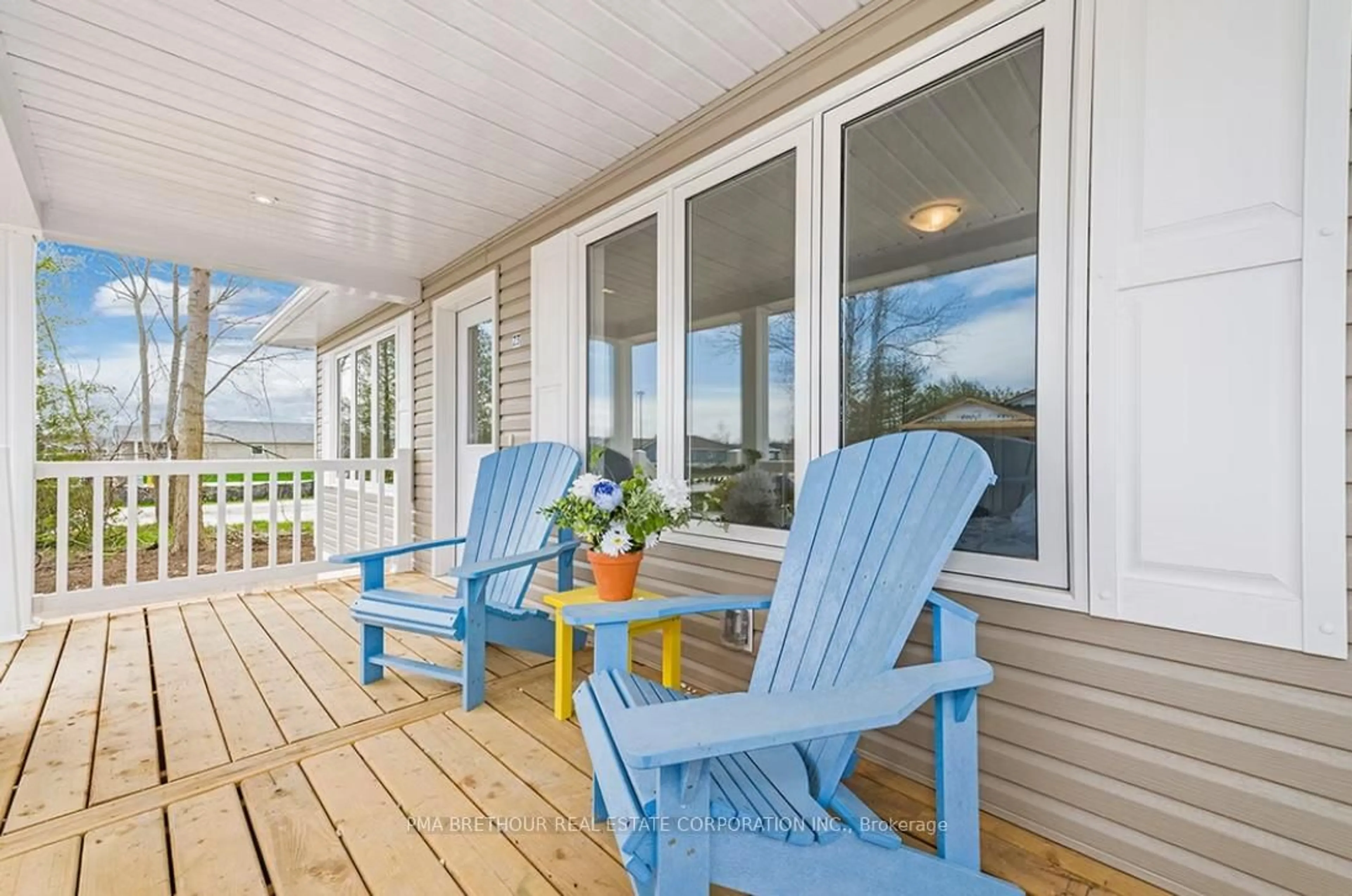 Patio, water/lake/river/ocean view for 21 Bluffs View Blvd, Ashfield-Colborne-Wawanosh Ontario N7A 0C1