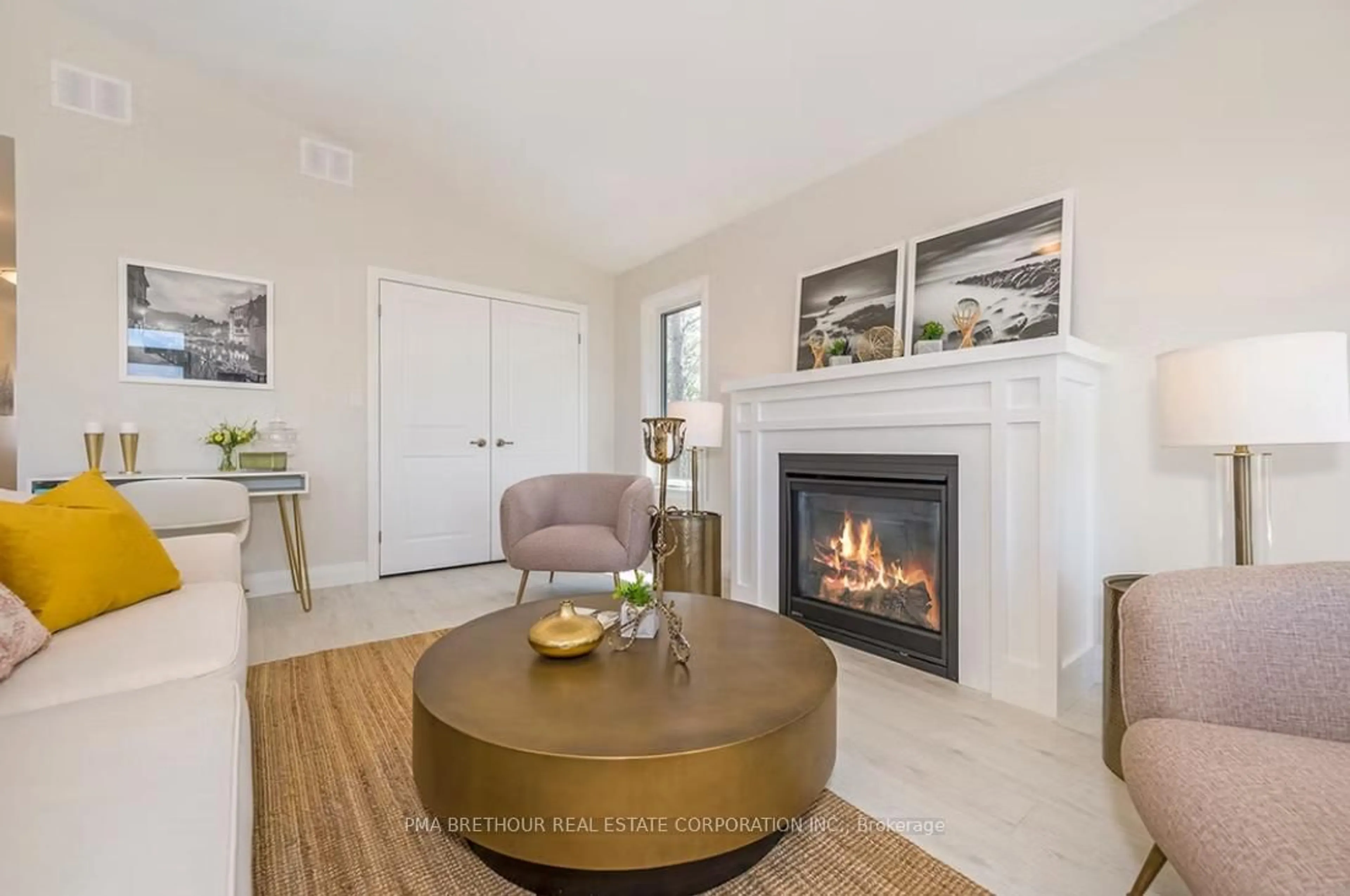 Living room with furniture, unknown for 21 Bluffs View Blvd, Ashfield-Colborne-Wawanosh Ontario N7A 0C1