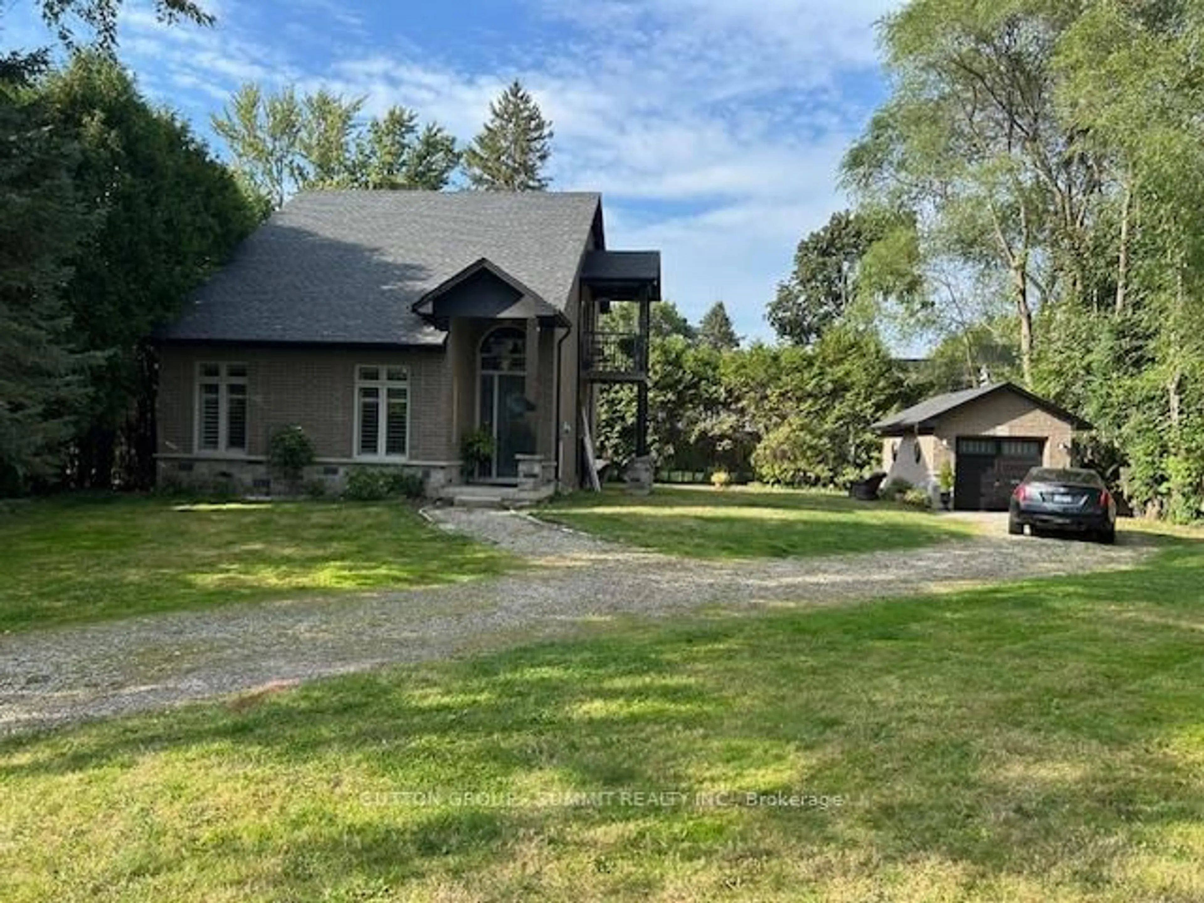 A pic from outside/outdoor area/front of a property/back of a property/a pic from drone, street for 153 Blair Lane, Hamilton Ontario L9G 1B8