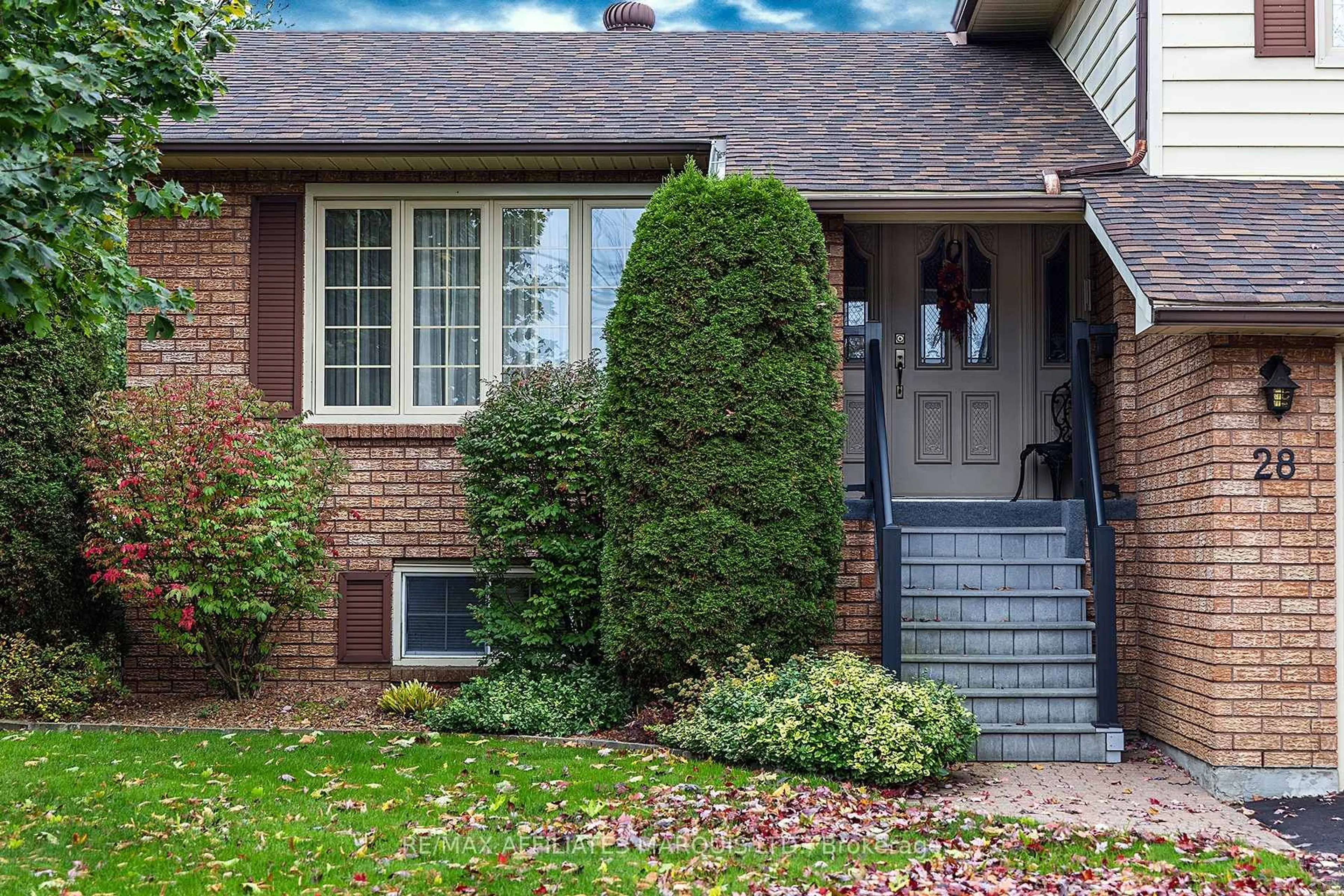 Home with brick exterior material, street for 28 Fairholme Dr, South Dundas Ontario K0C 1X0