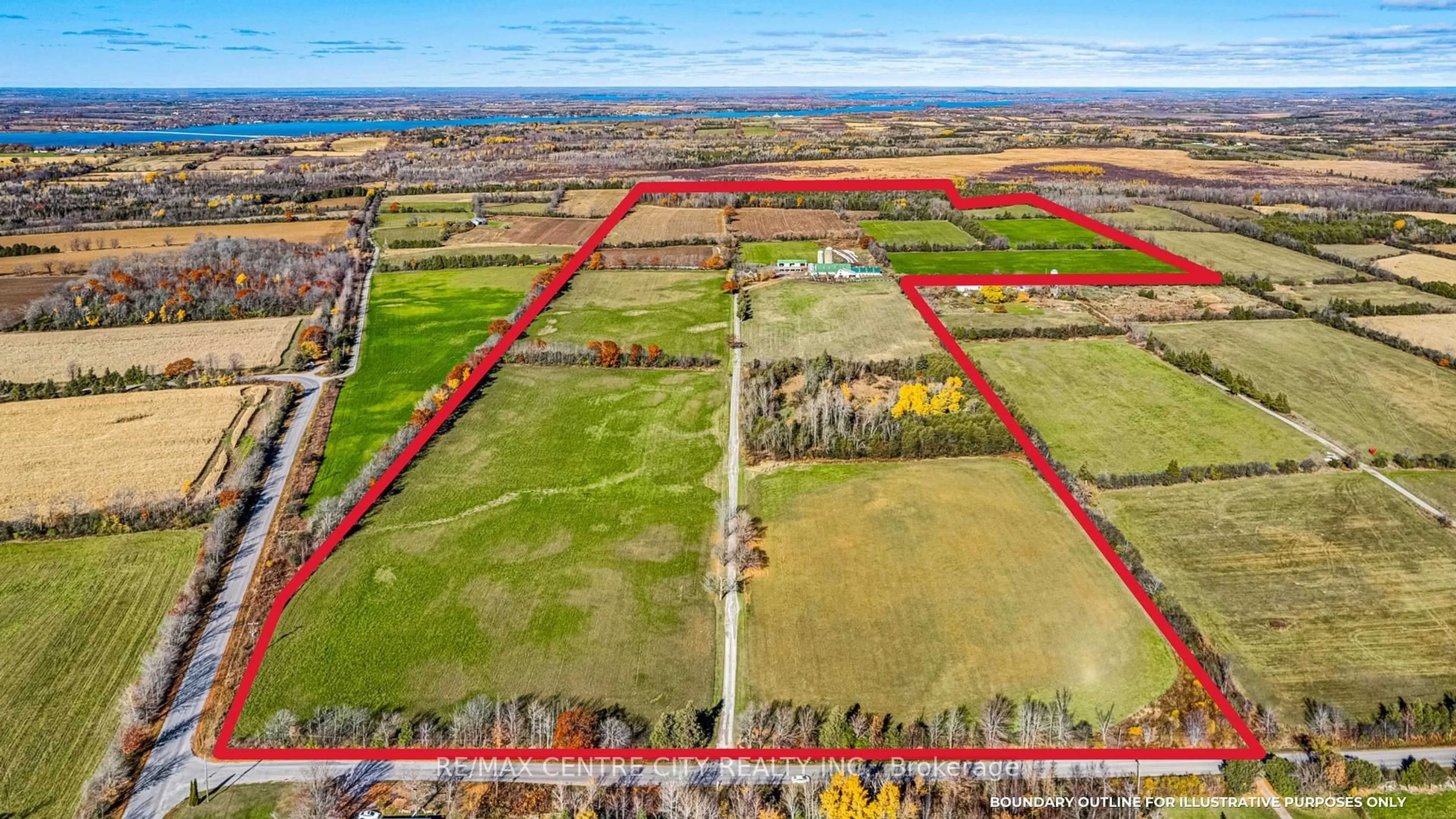 A pic from outside/outdoor area/front of a property/back of a property/a pic from drone, street for 1048 Fifth Line, Selwyn Ontario K9J 6X2