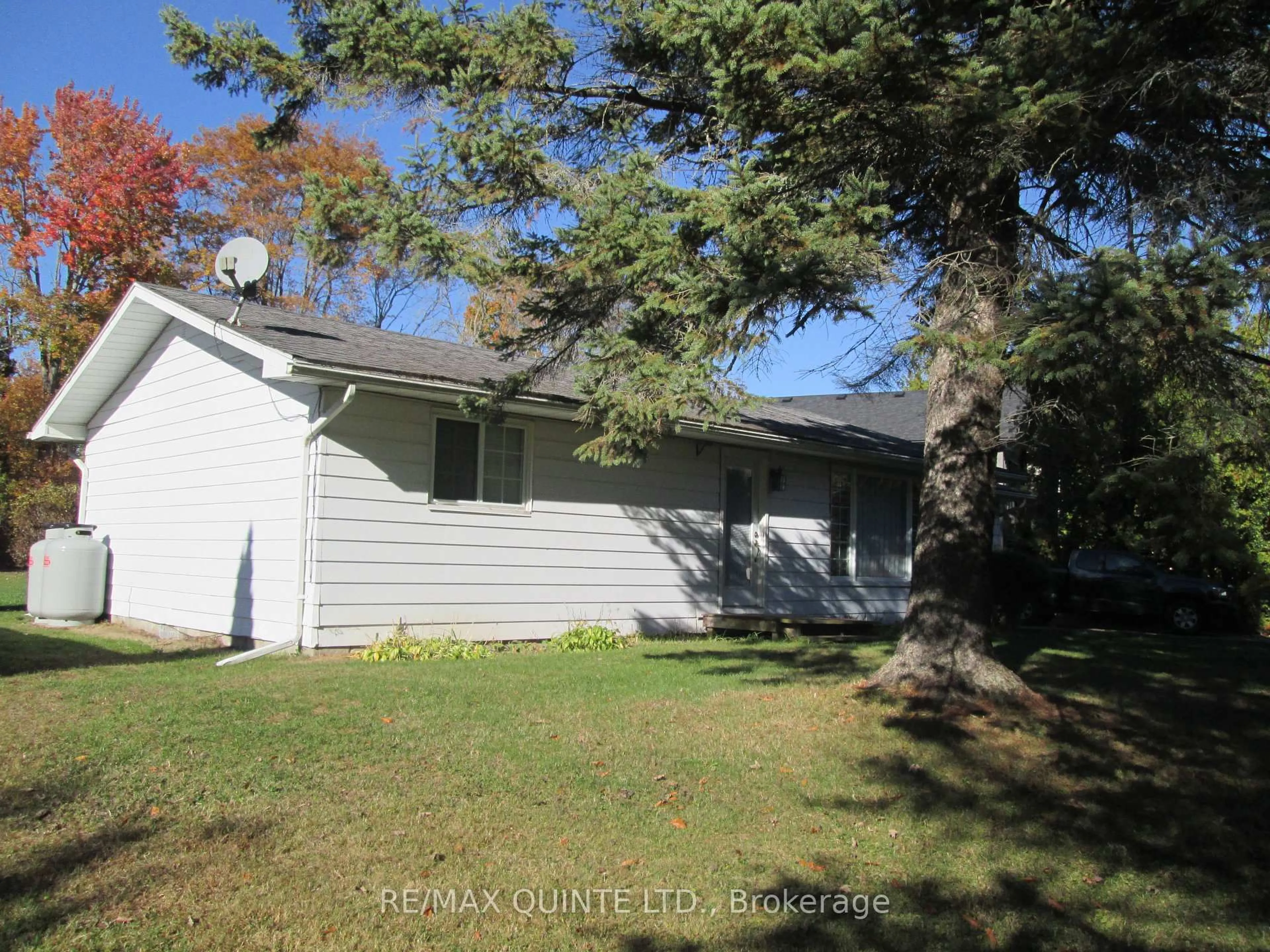 Unknown for 112 Parkview Rd, Prince Edward County Ontario K0K 1L0