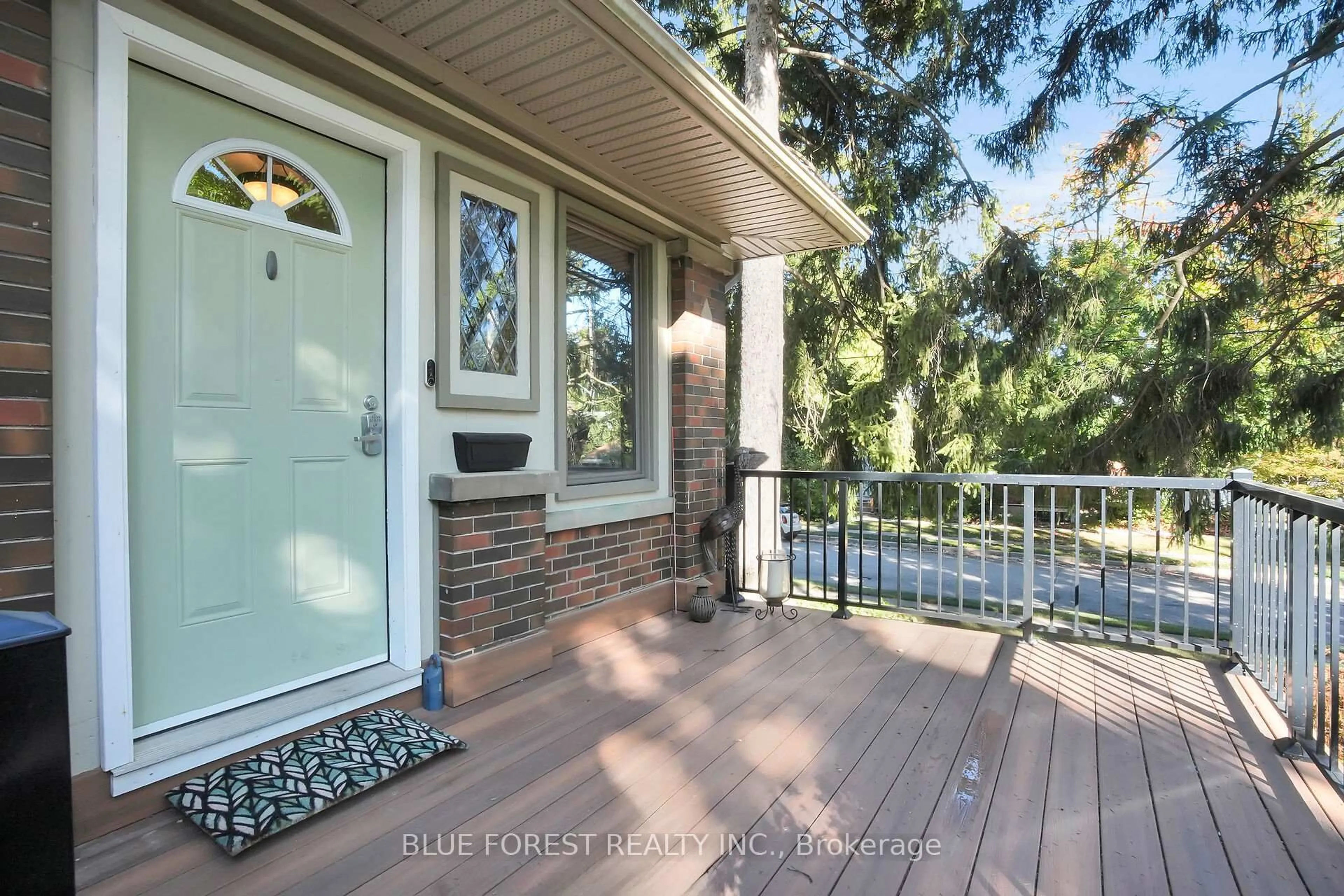 Unknown for 281 Cathcart St, London South Ontario N6C 3N6