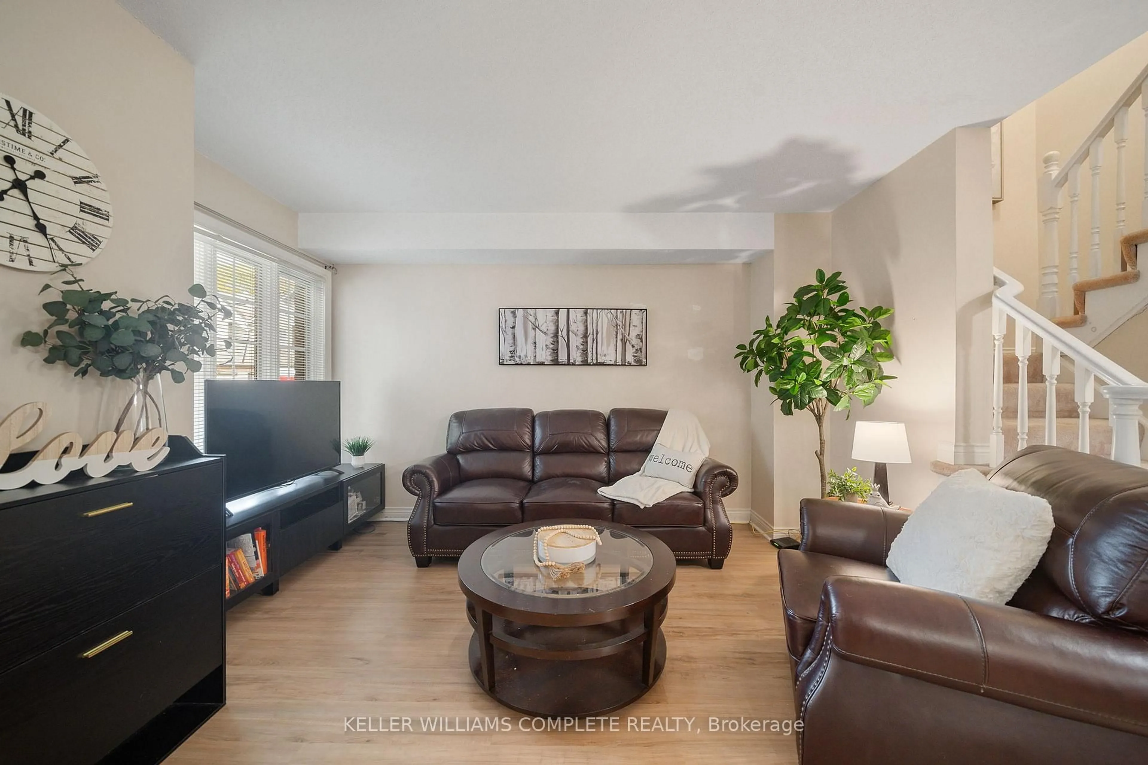 Living room with furniture, unknown for 320 Hamilton Dr #10, Hamilton Ontario L9G 4W6