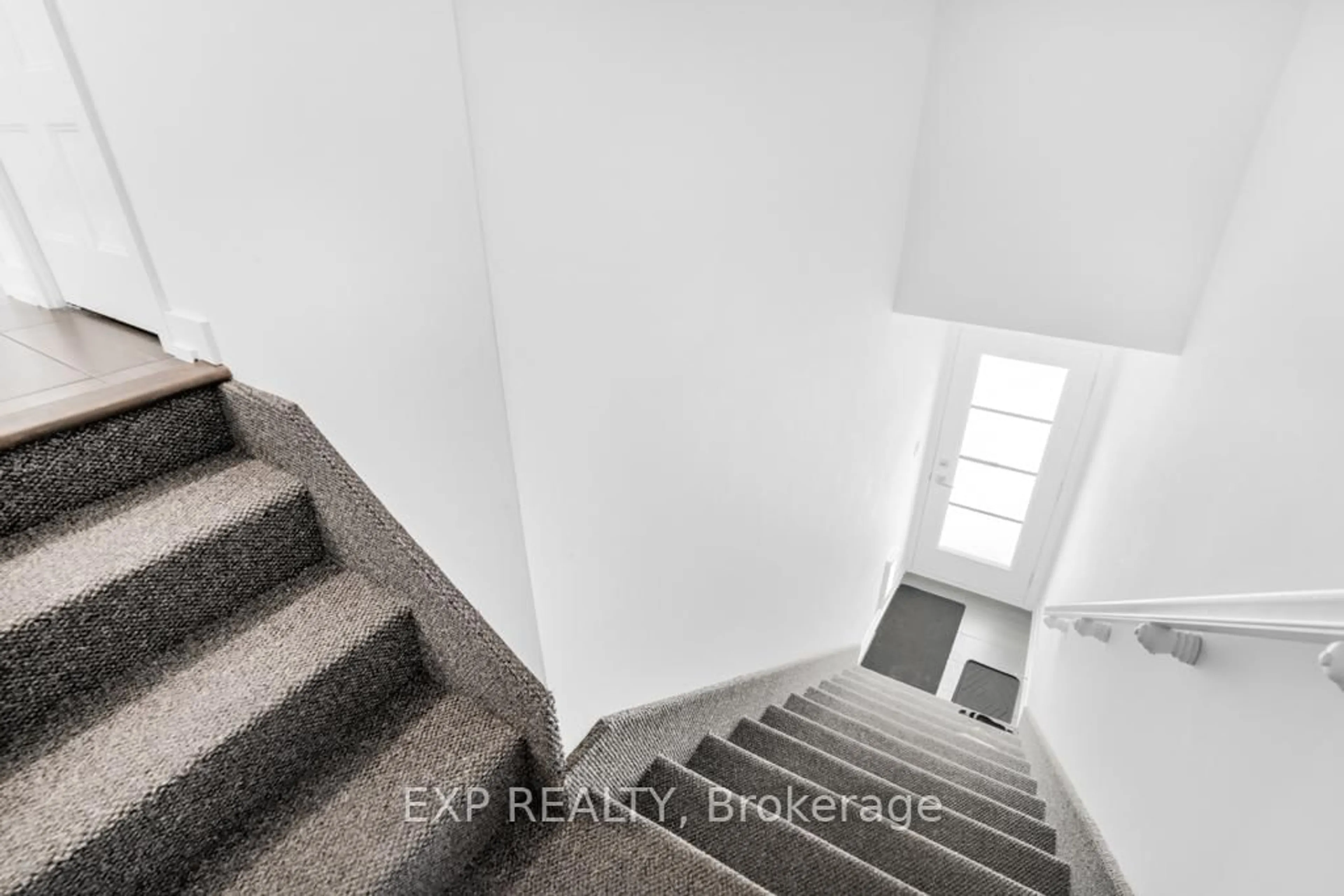 Stairs for 292 Masters Lane #225, Clarence-Rockland Ontario K4K 0K5