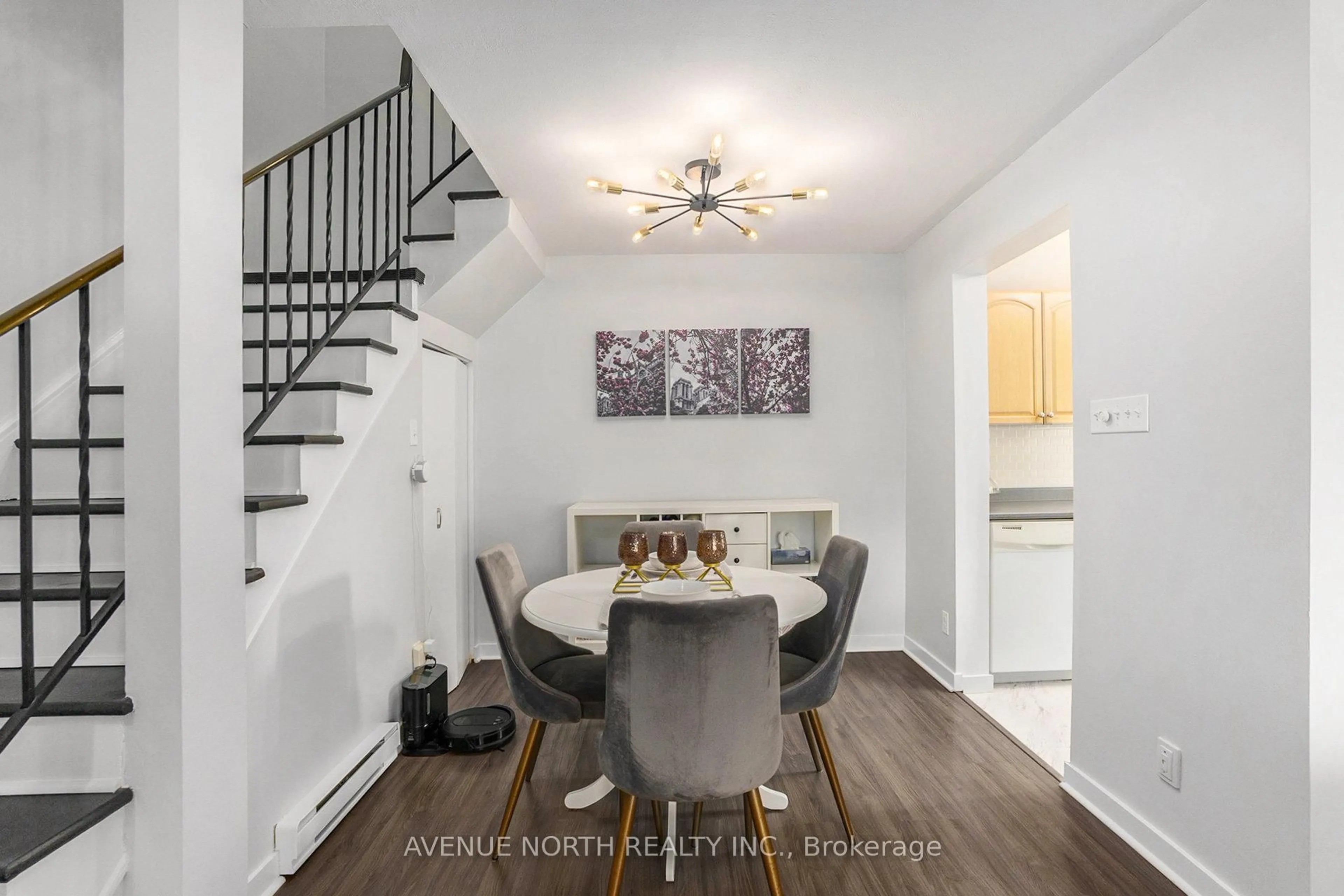 Dining room, unknown for 15A Woodvale Green #104, Ottawa Ontario K2G 4H1