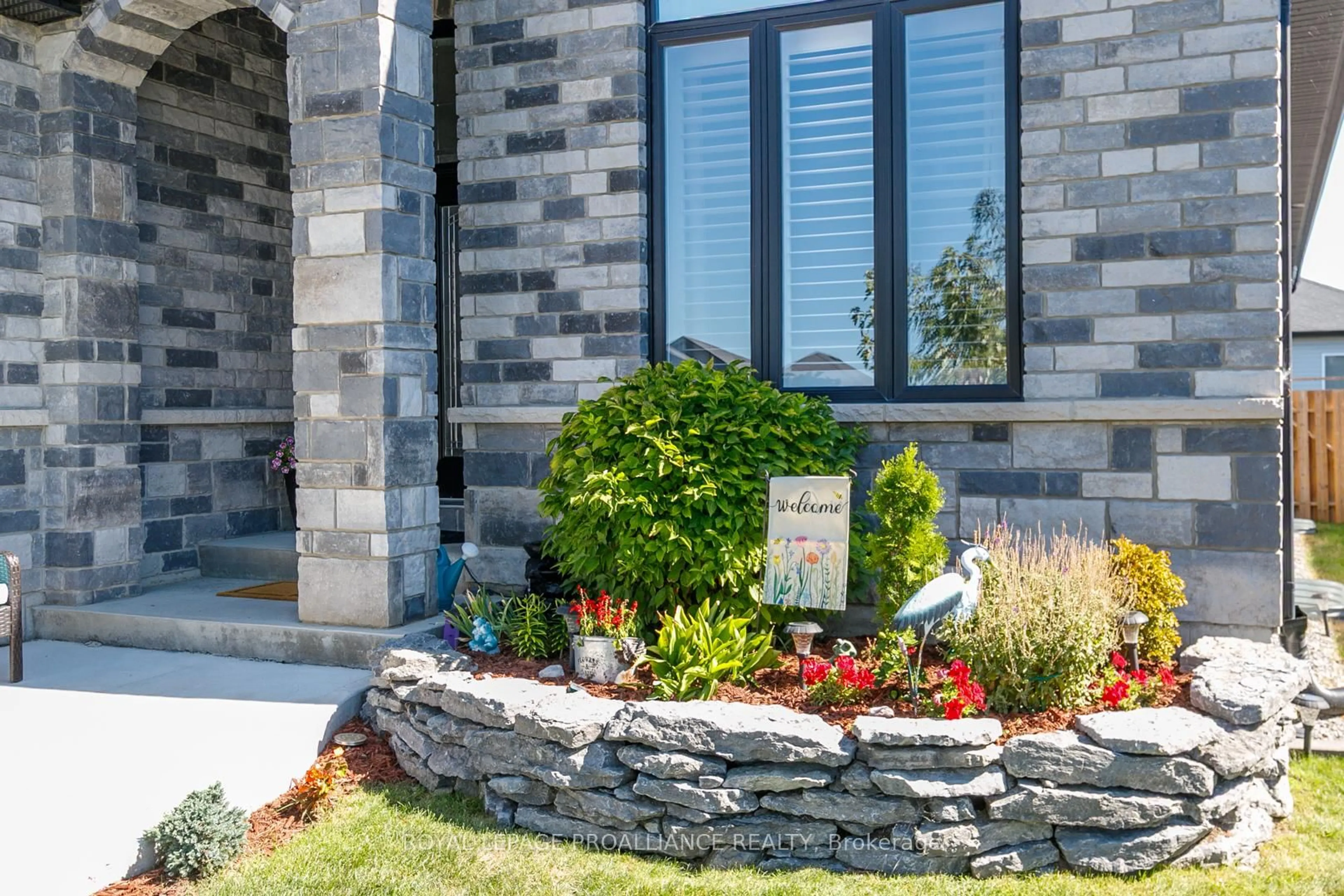 Unknown for 81 Sienna Ave, Belleville Ontario K8P 0E9