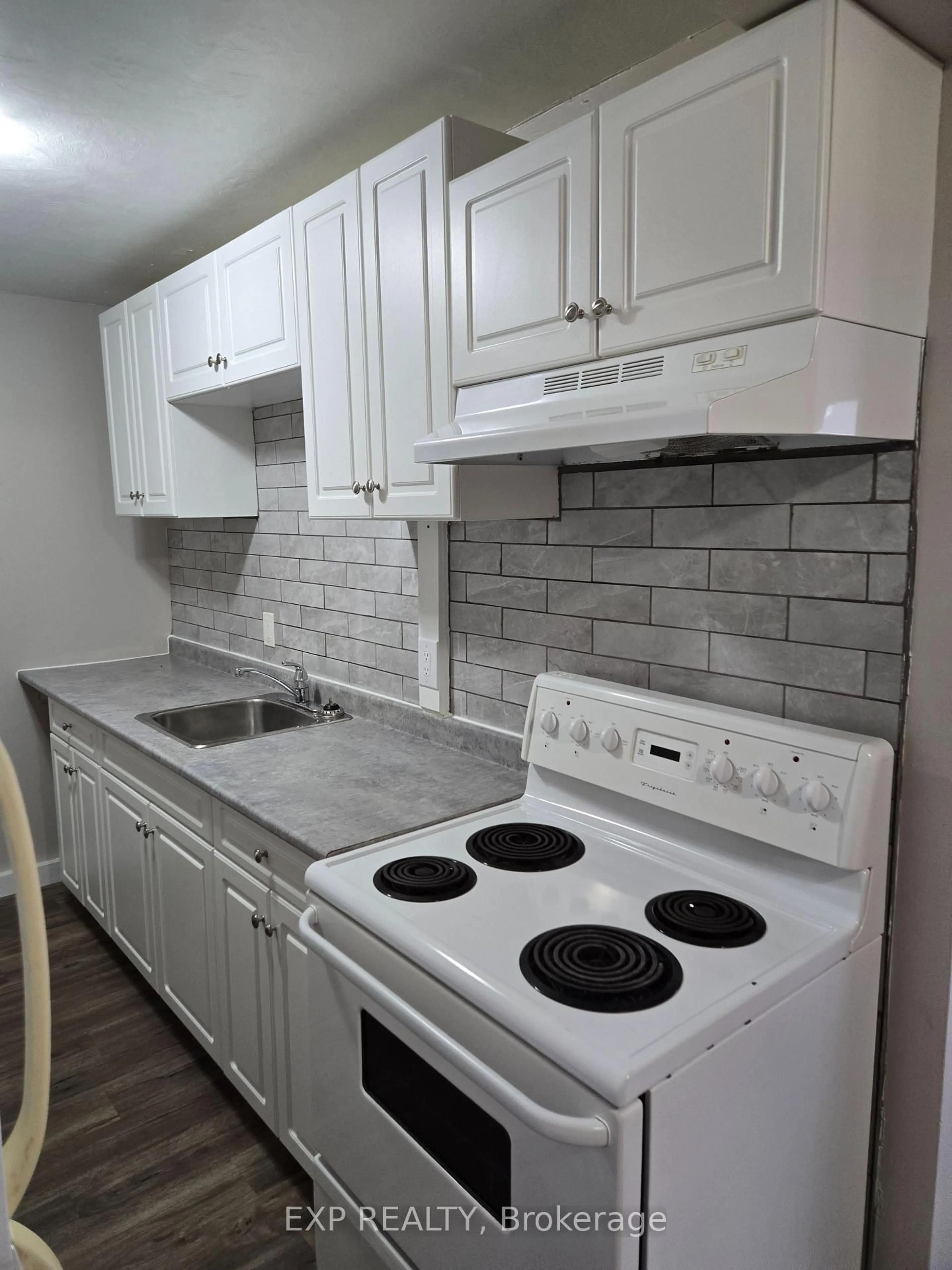 Standard kitchen, unknown for 601 Barber Ave #201, North Perth Ontario N4W 1S4