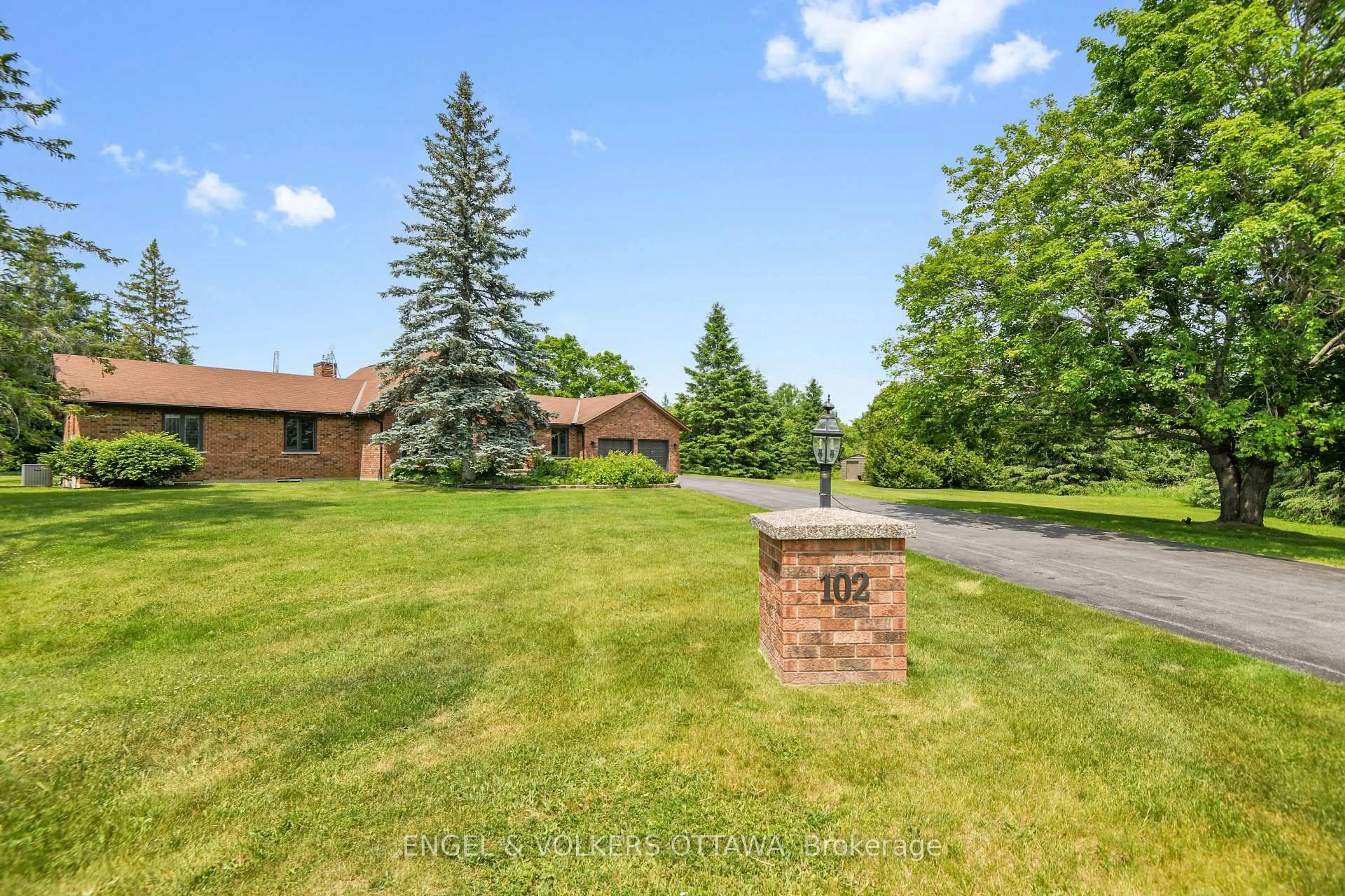 A pic from outside/outdoor area/front of a property/back of a property/a pic from drone, water/lake/river/ocean view for 102 Delaney Dr, Carp Ontario K0A 1L0