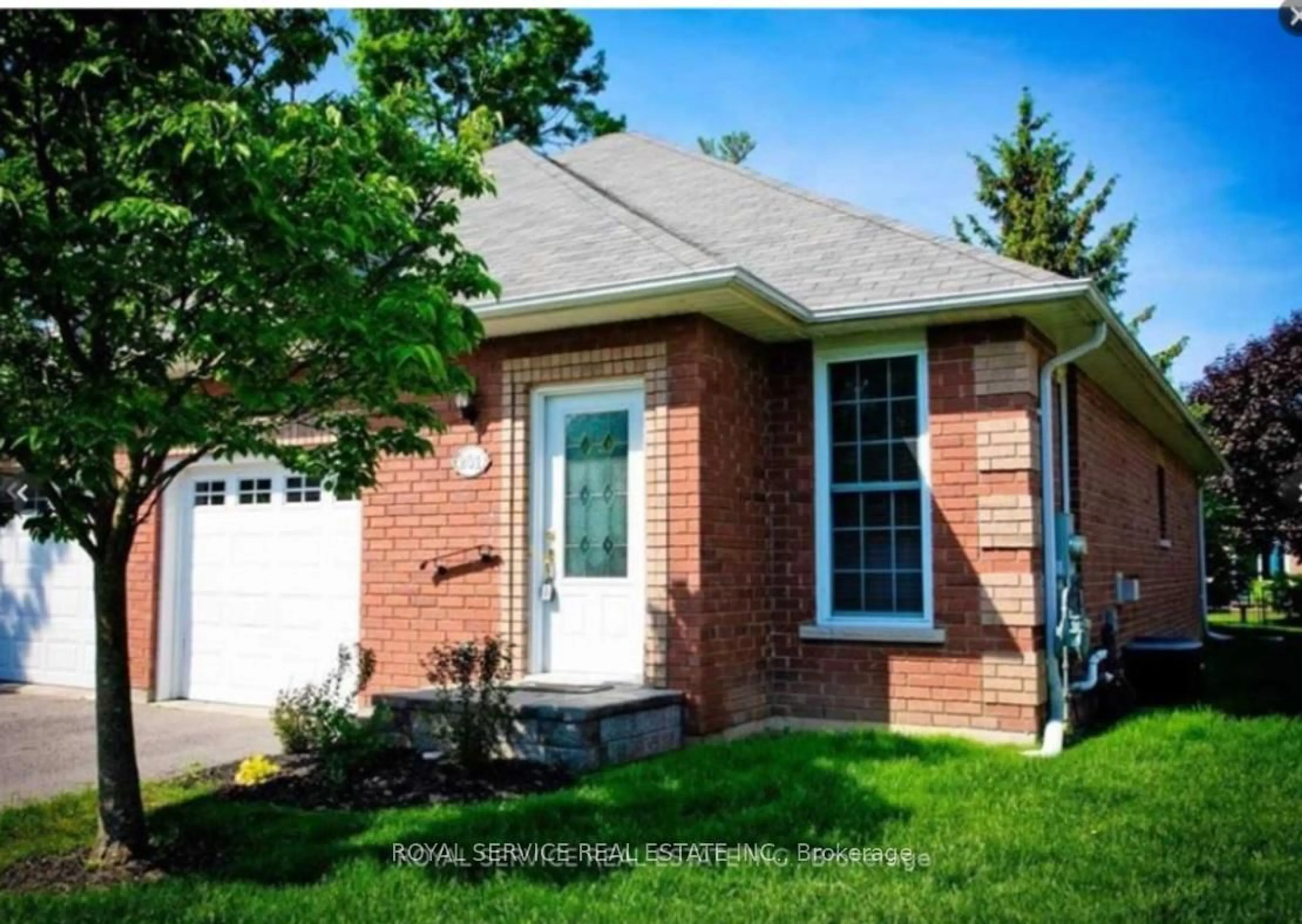 Home with brick exterior material, street for 300 D'arcy St #201, Cobourg Ontario K9A 0A2