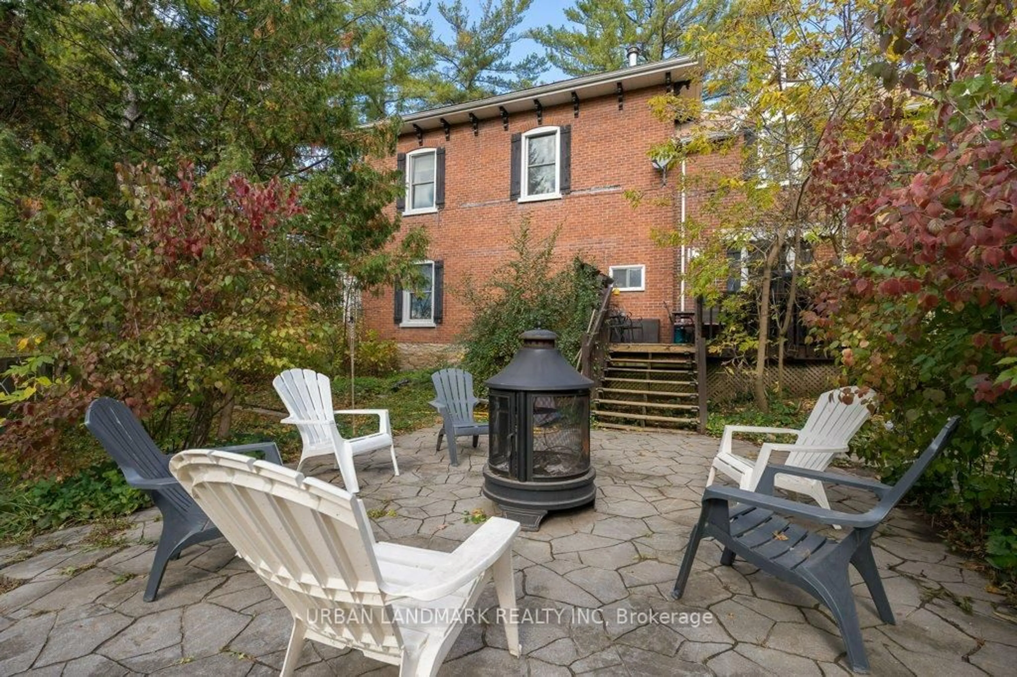 Patio, street for 49 Prince Albert St, Madoc Ontario K0K 2K0