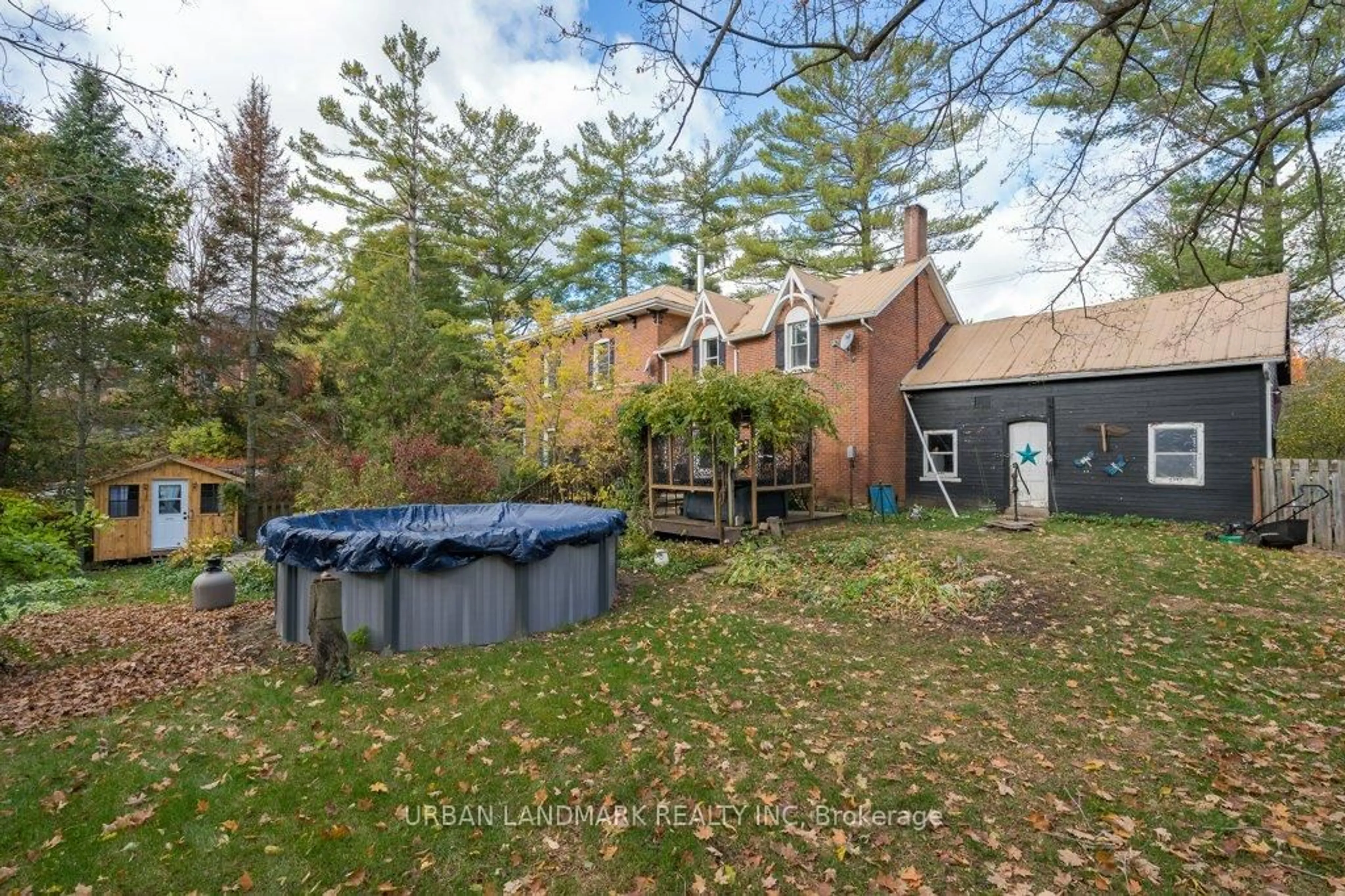 Unknown for 49 Prince Albert St, Madoc Ontario K0K 2K0