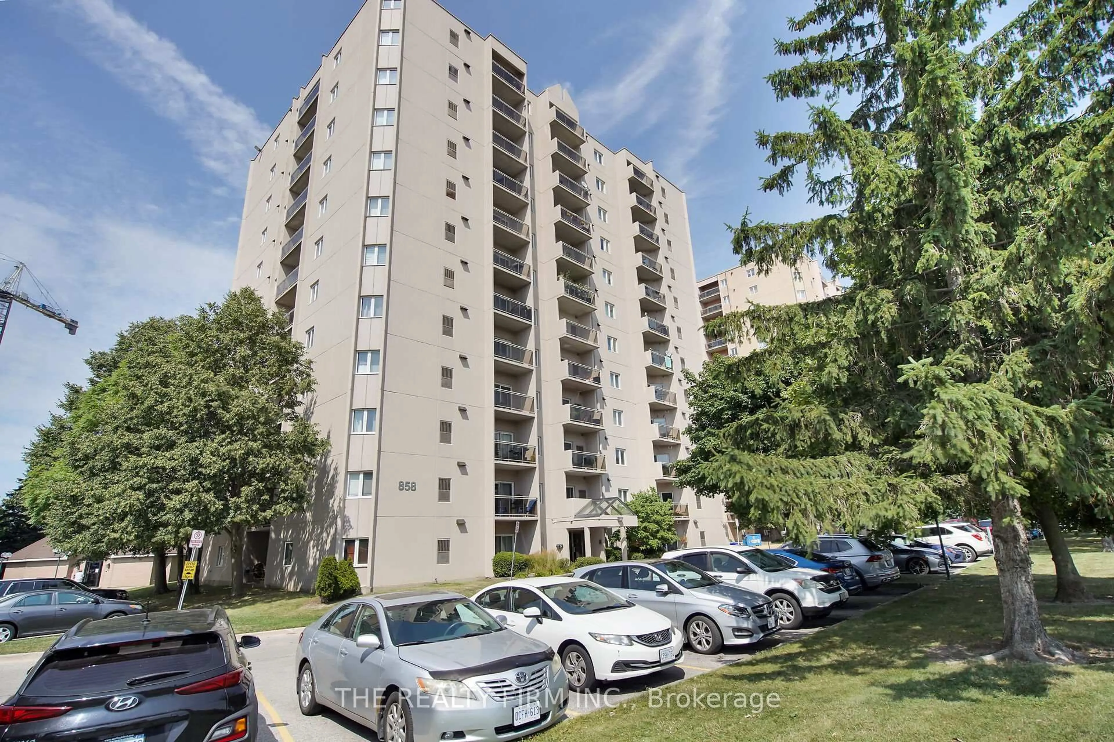 Parking for 858 Commissioners Rd #504, London South Ontario N6C 5Y5