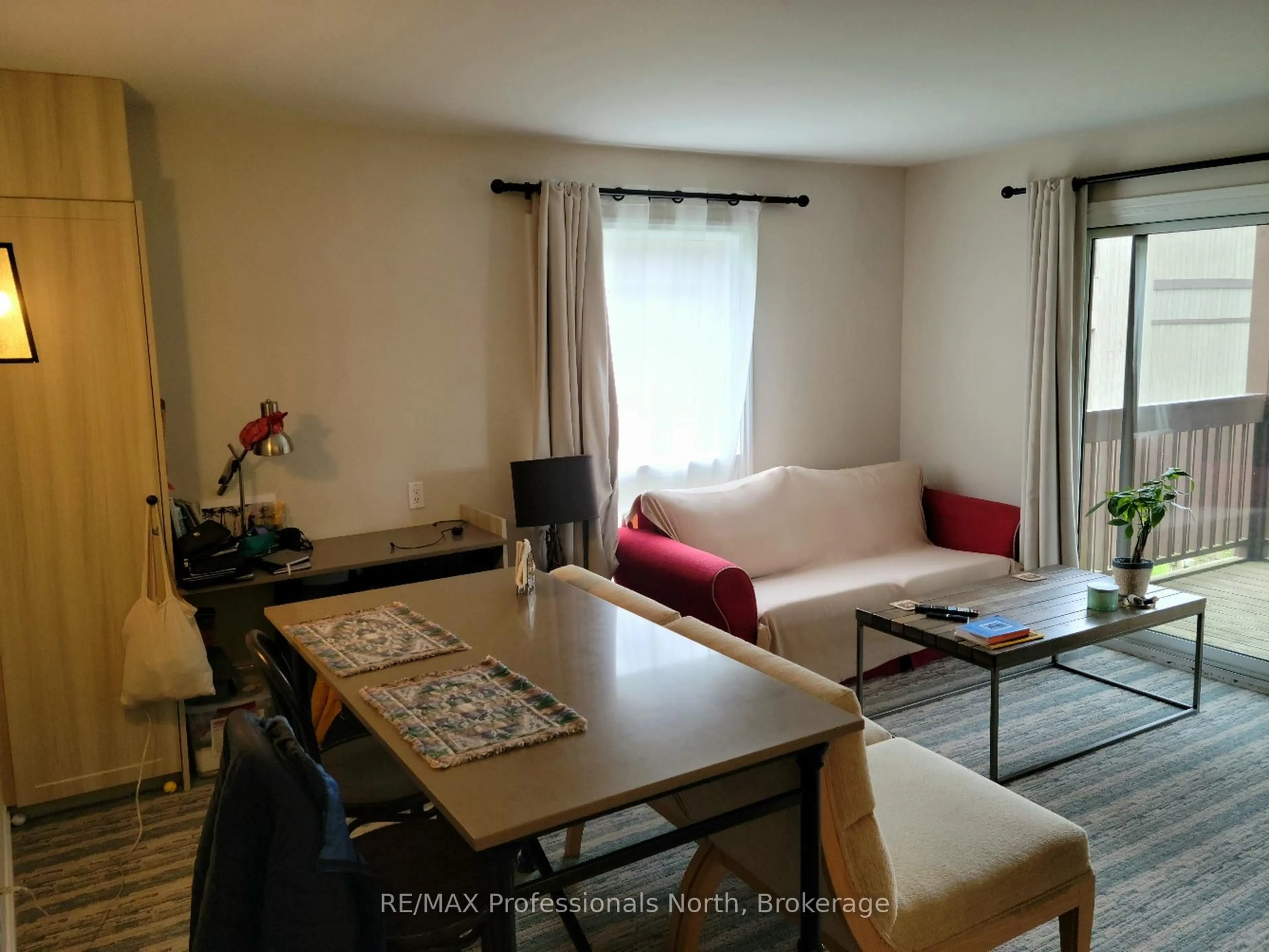 Living room with furniture, unknown for 1235 Deerhurst Dr #54-207, Huntsville Ontario P1H 2E8