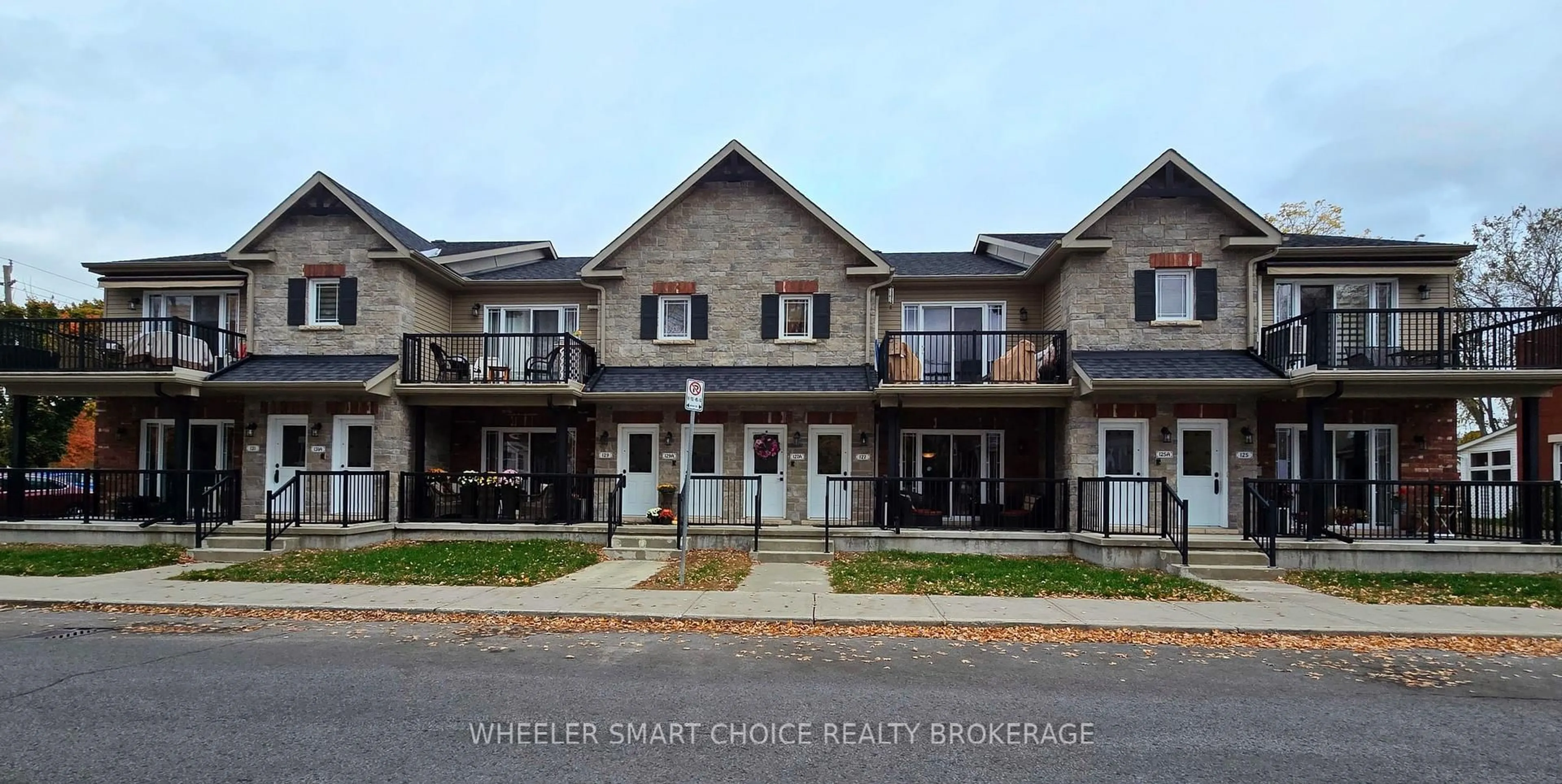 Unknown for 125A Third St #125A, Cornwall Ontario K6J 1B8