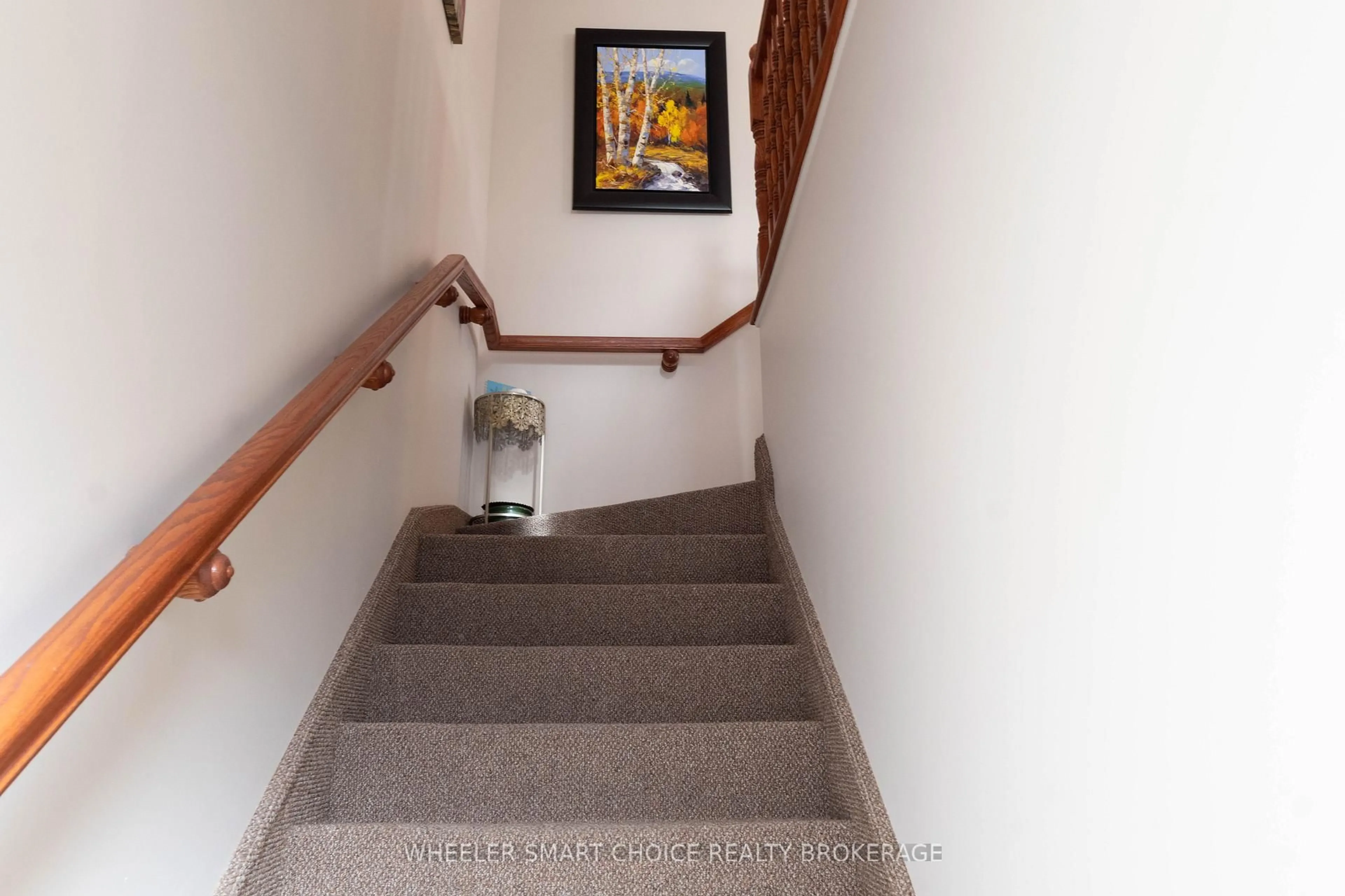 Stairs for 125A Third St #125A, Cornwall Ontario K6J 1B8
